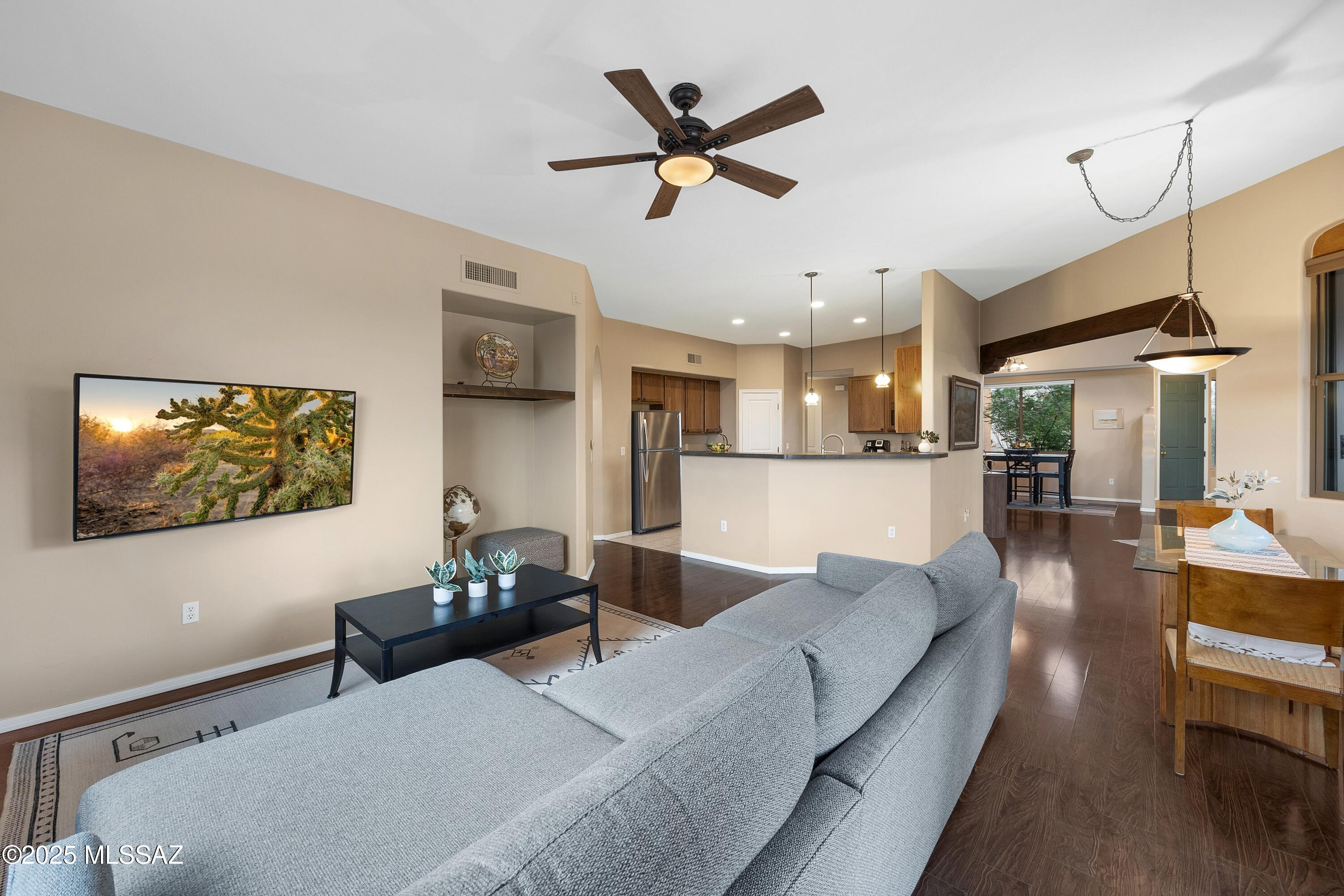 3886 S Wolf Spider Way