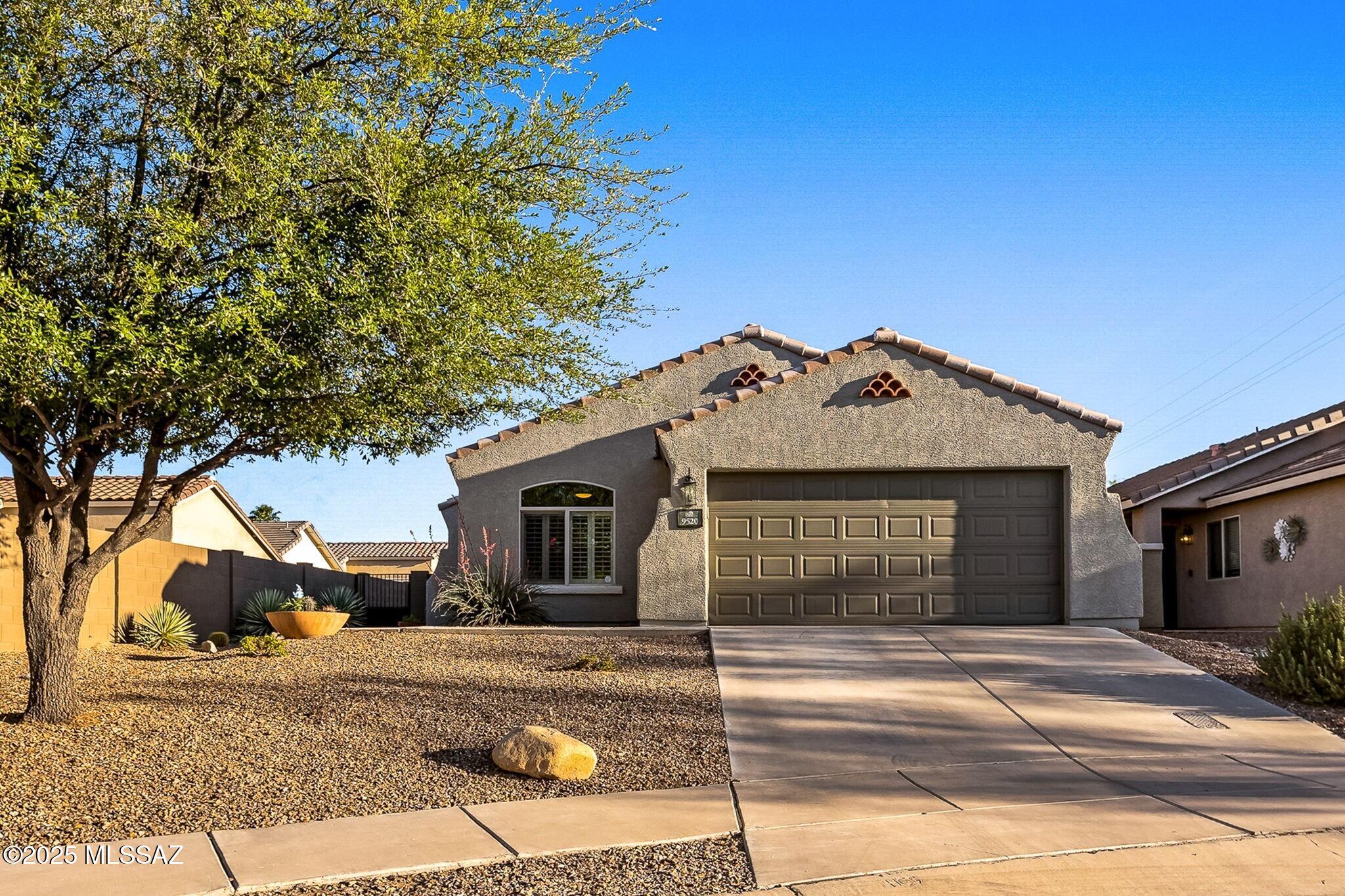 9520 E Evita Lane
