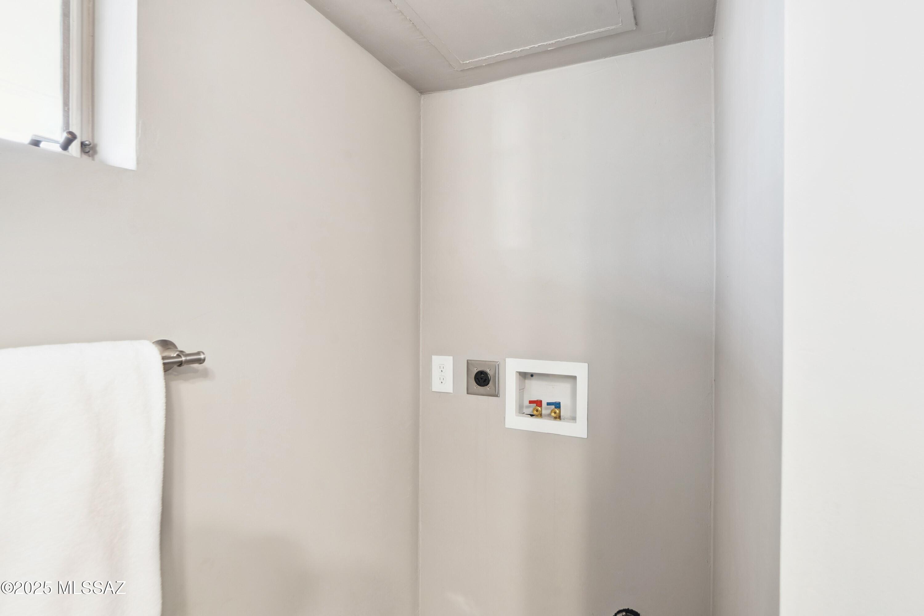 3008 E 6th Street Unit: D15