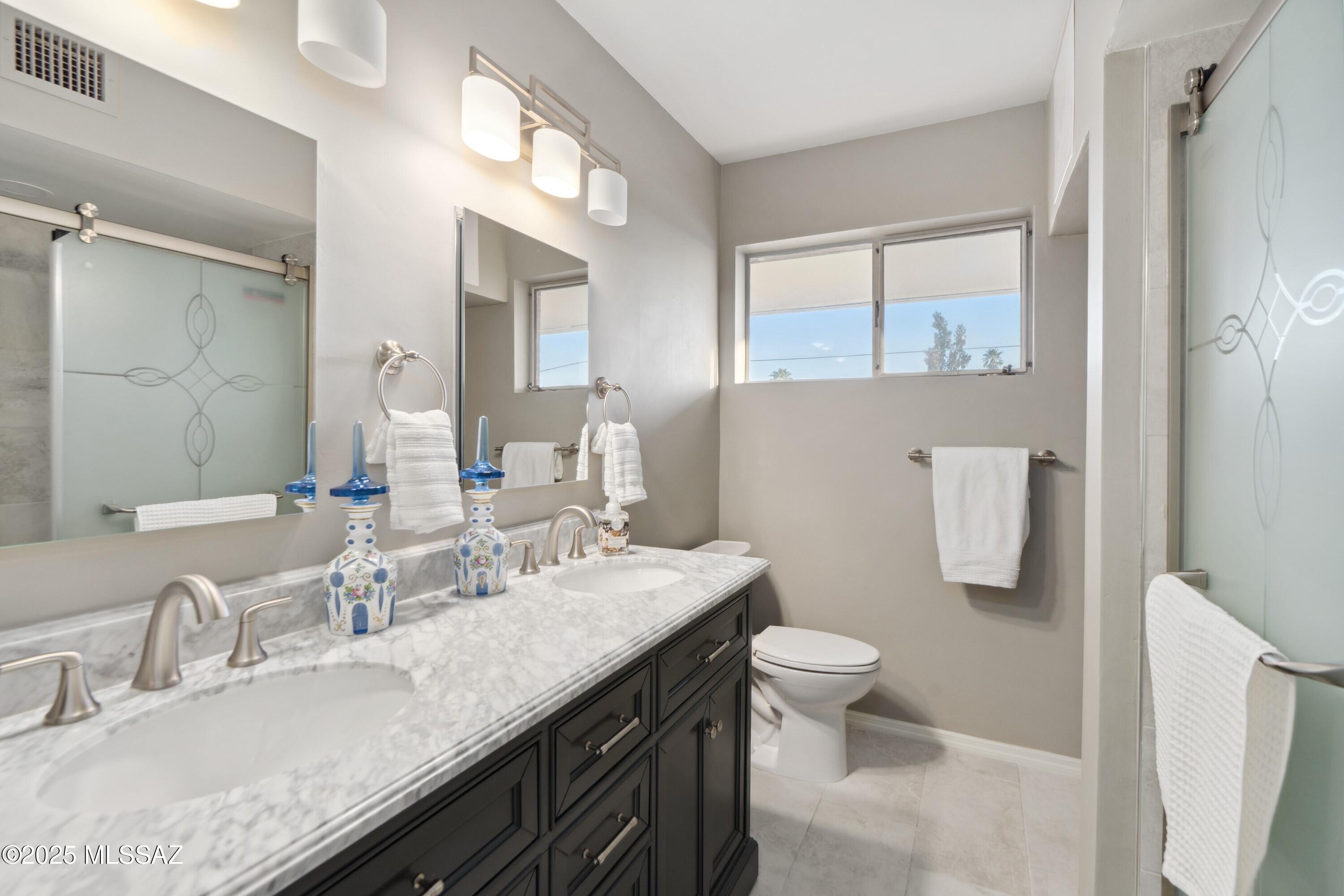 3008 E 6th Street Unit: D15