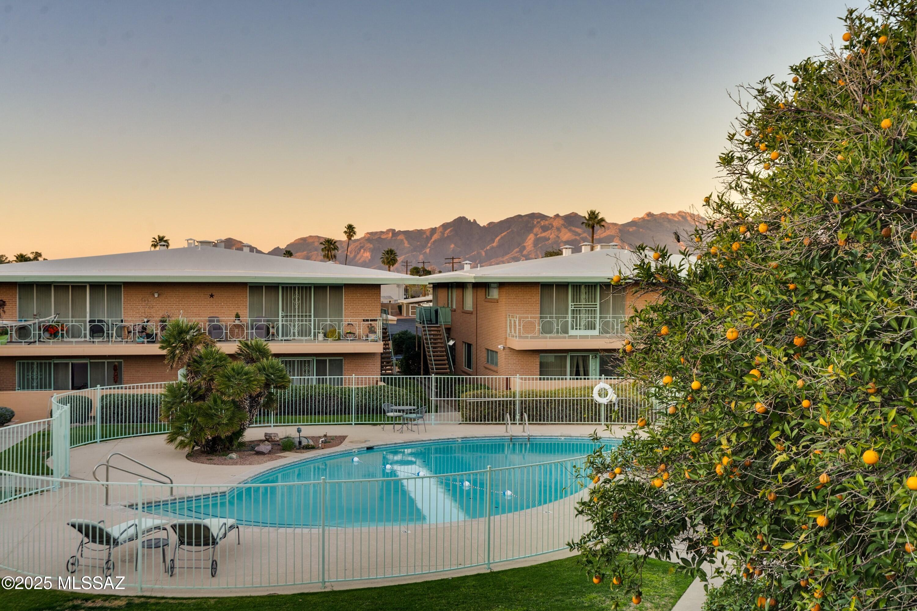 3008 E 6th Street Unit: D15