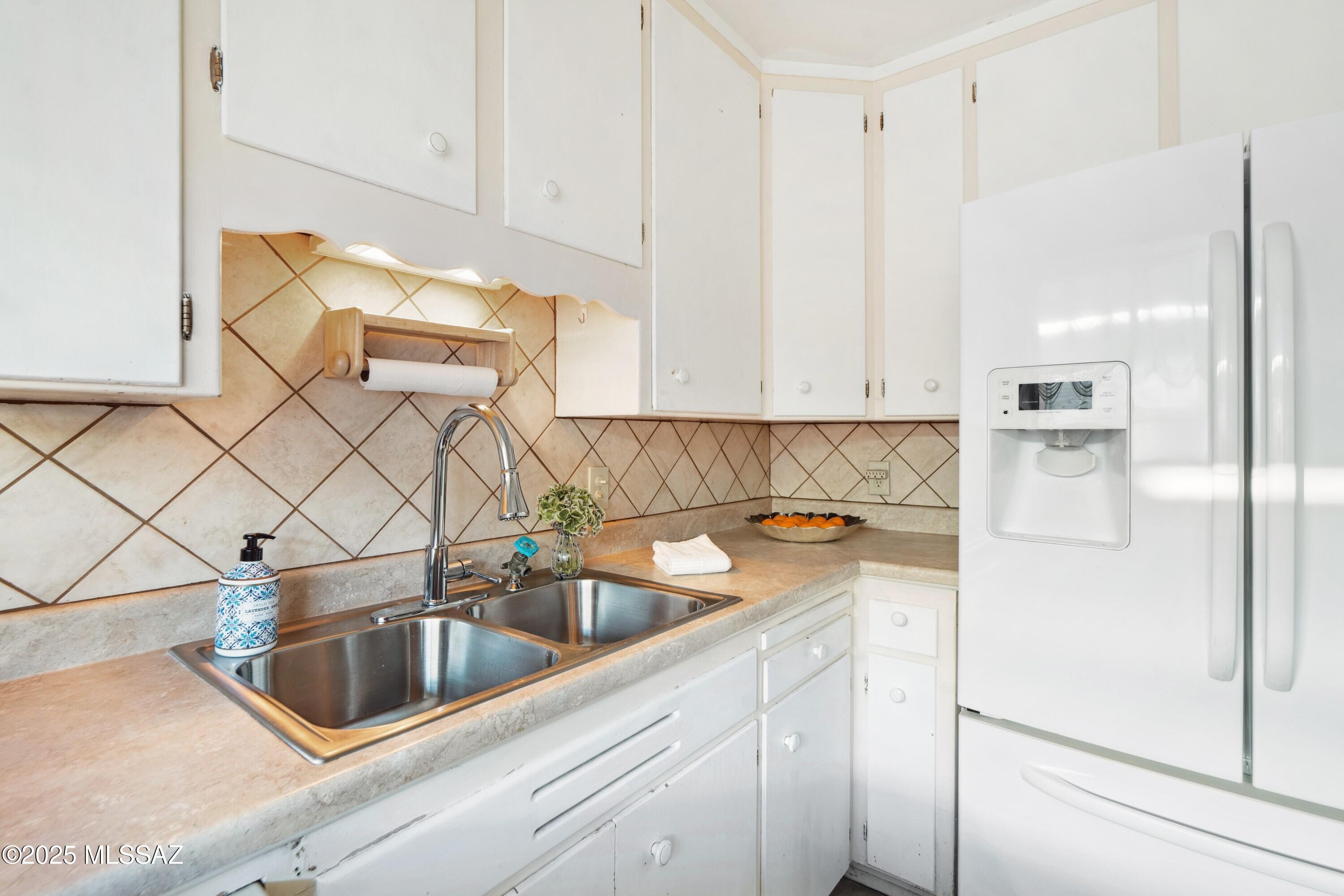 3008 E 6th Street Unit: D15