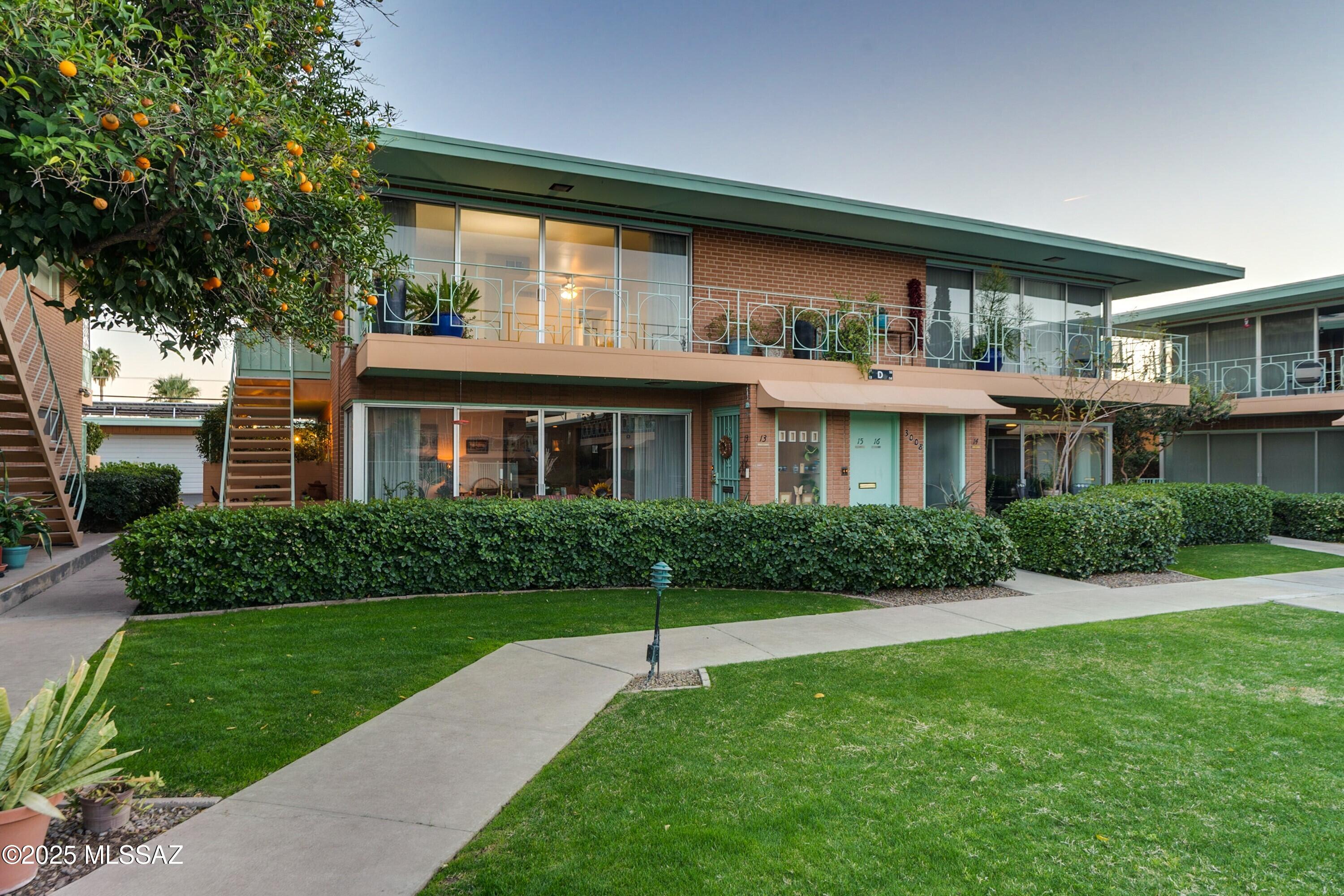 3008 E 6th Street Unit: D15