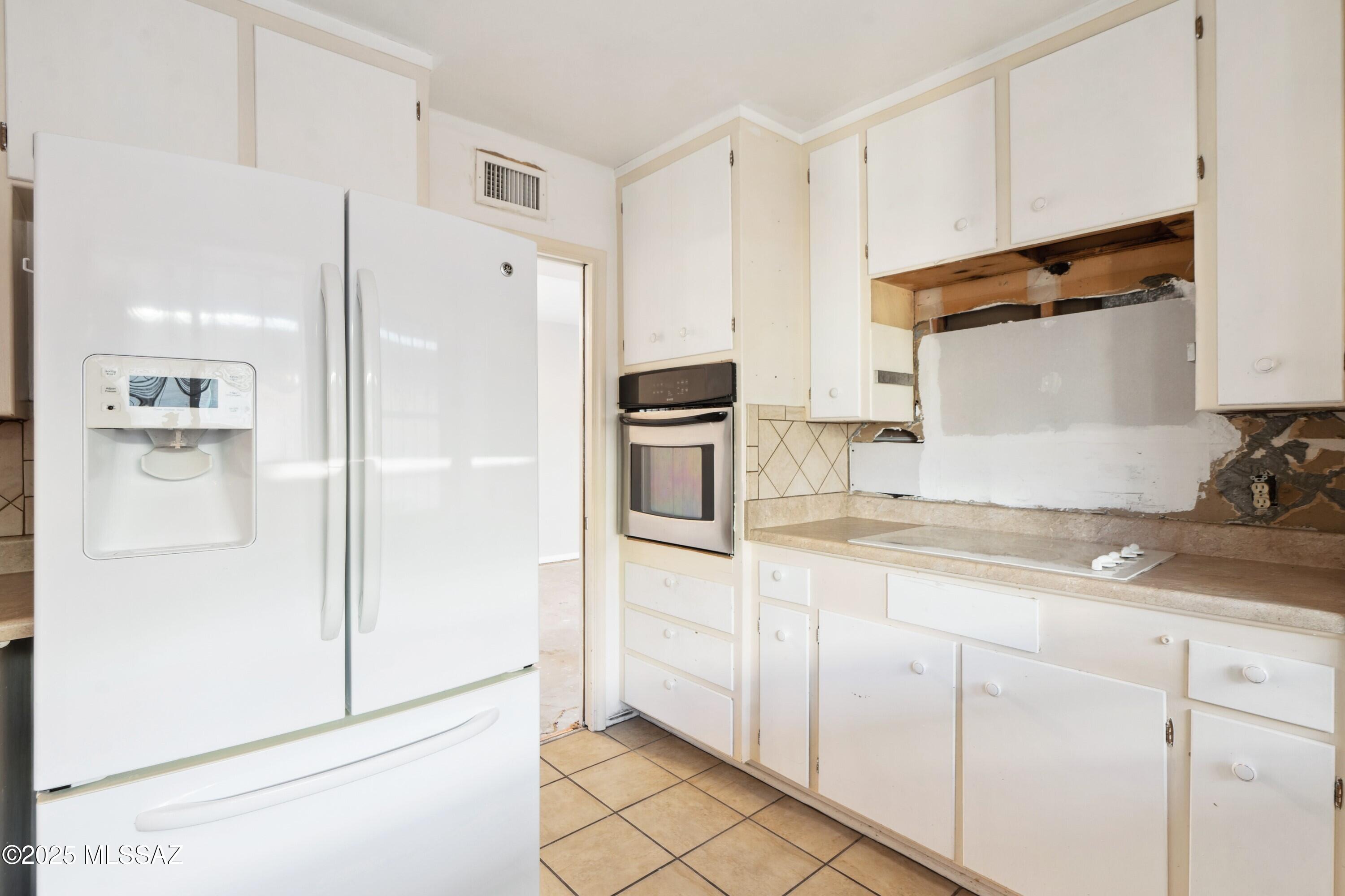 3008 E 6th Street Unit: D15