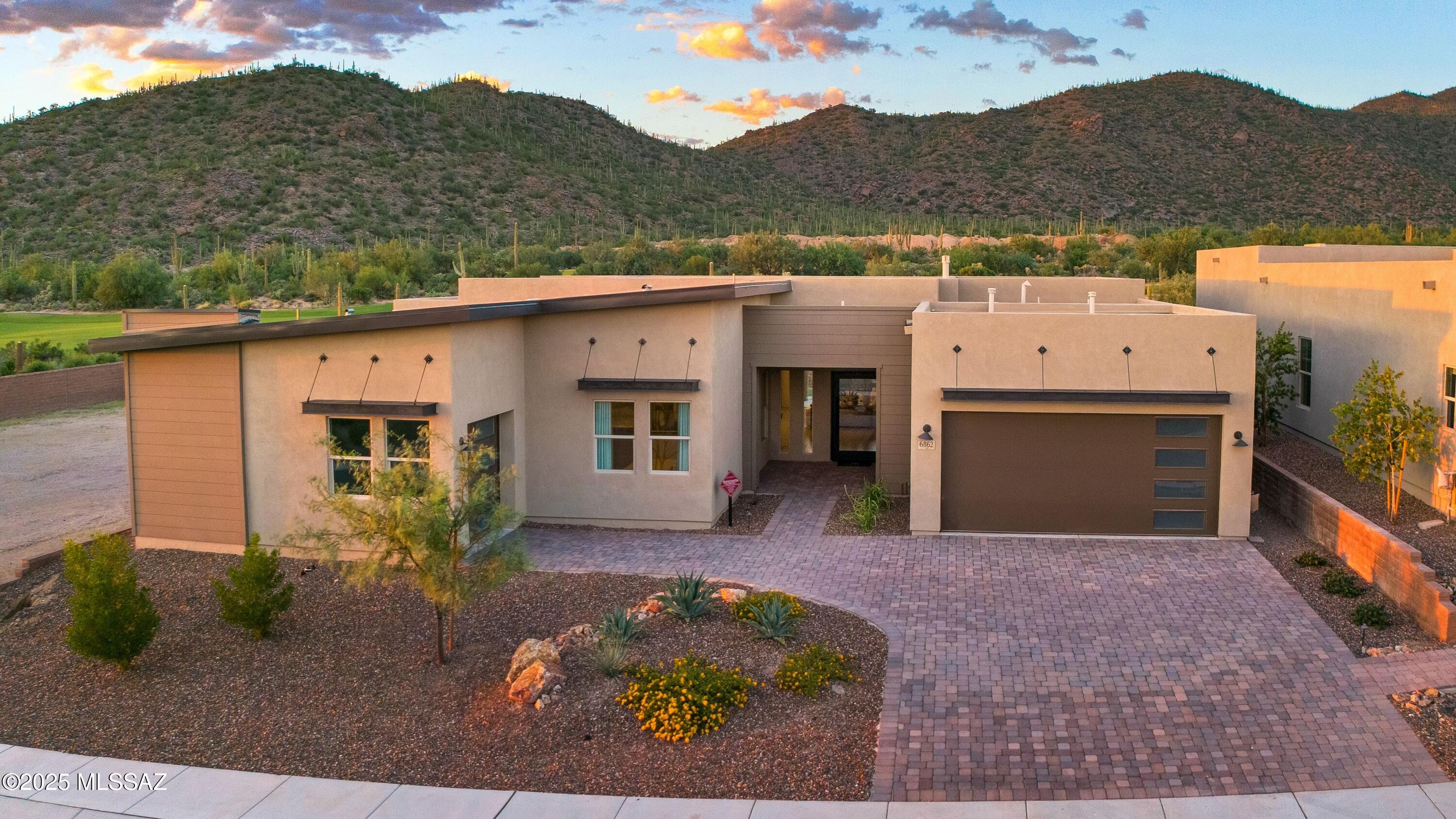 6862 W Patina Drive