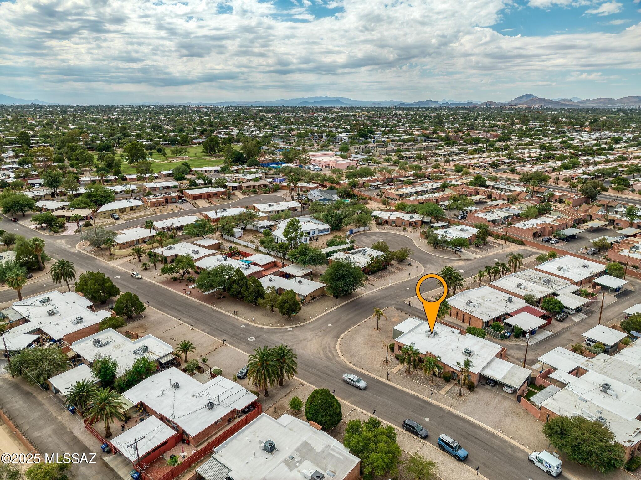 3165 N Vista Del Forte Drive