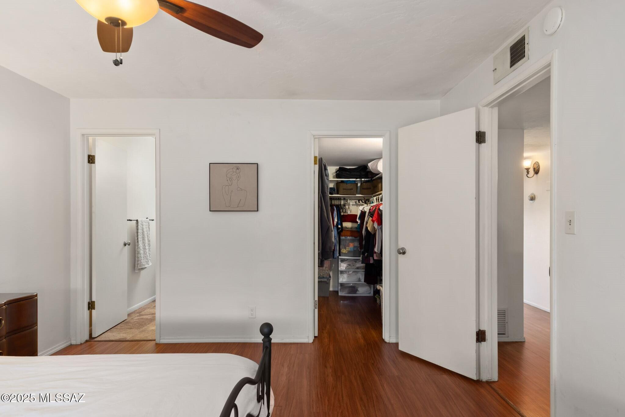 3165 N Vista Del Forte Drive