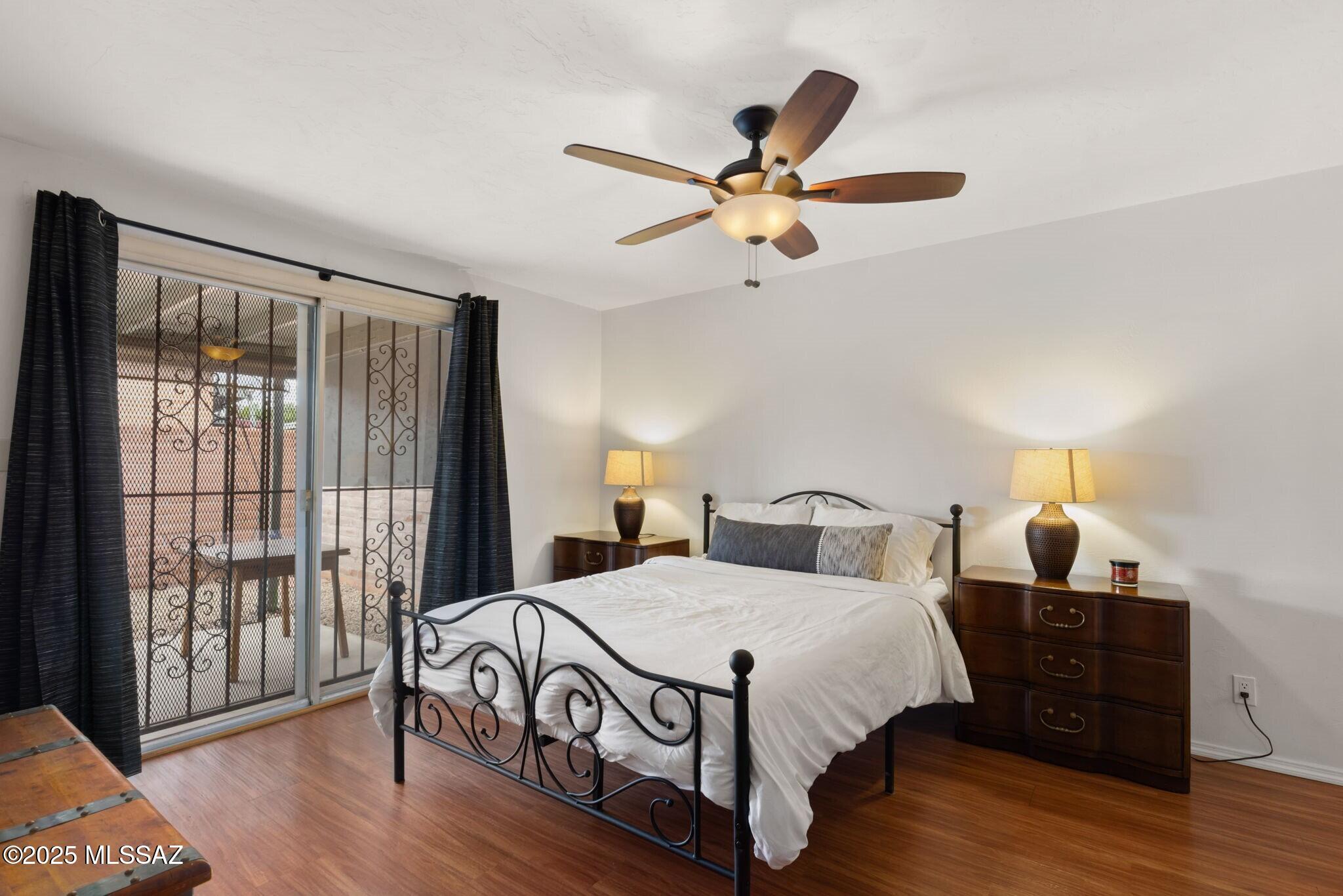 3165 N Vista Del Forte Drive