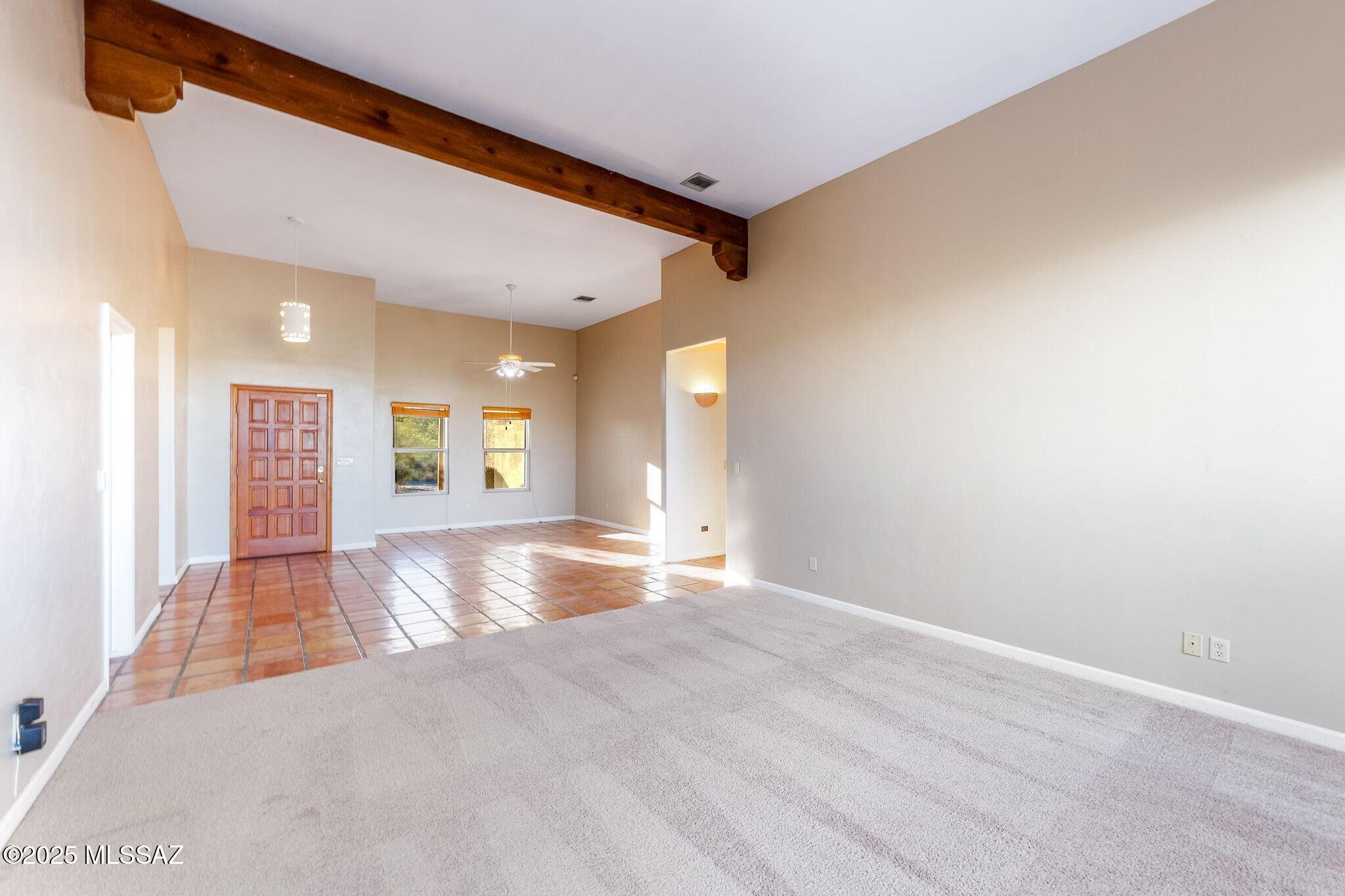 2330 N Bonanza Avenue