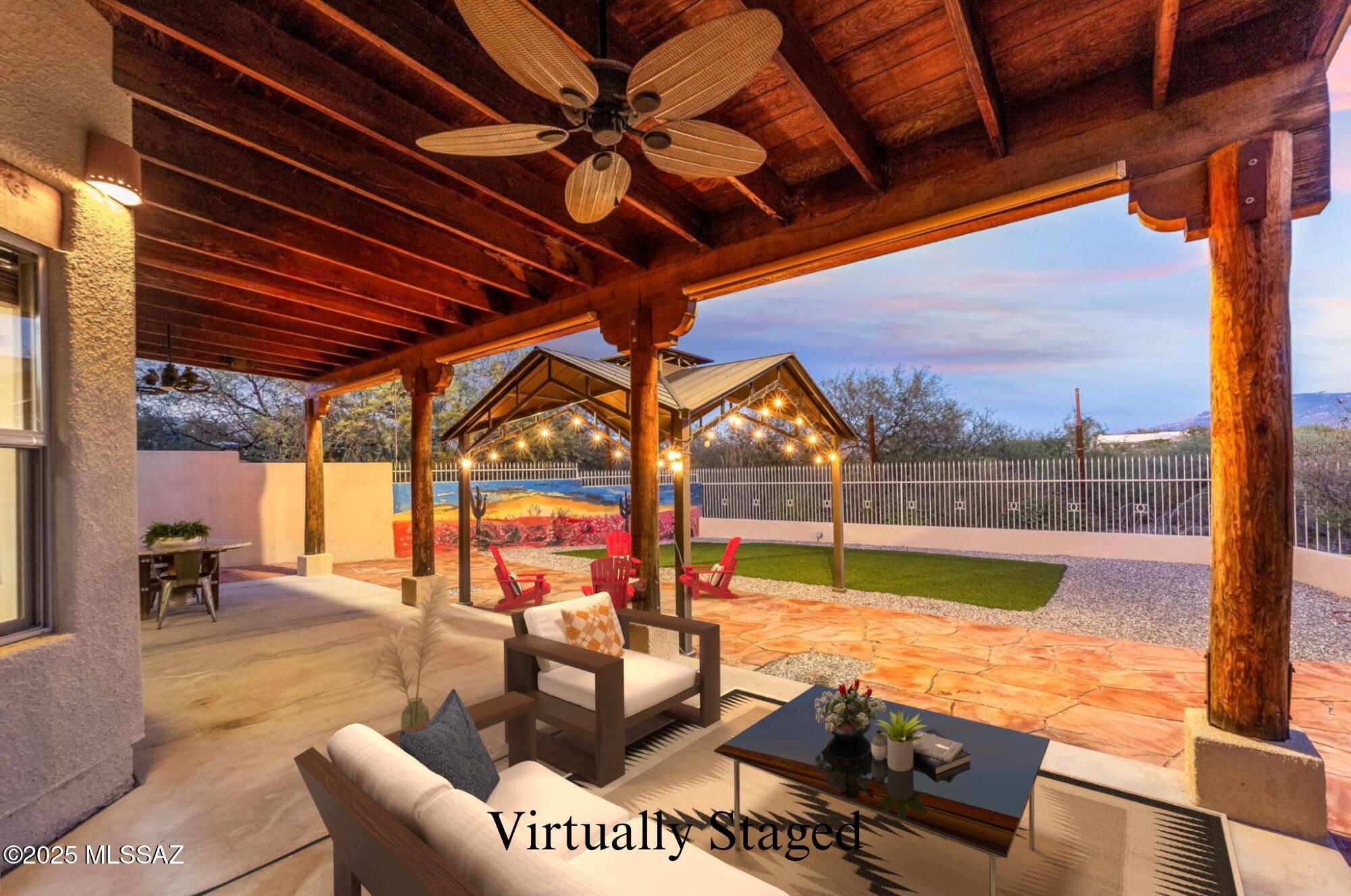 2330 N Bonanza Avenue