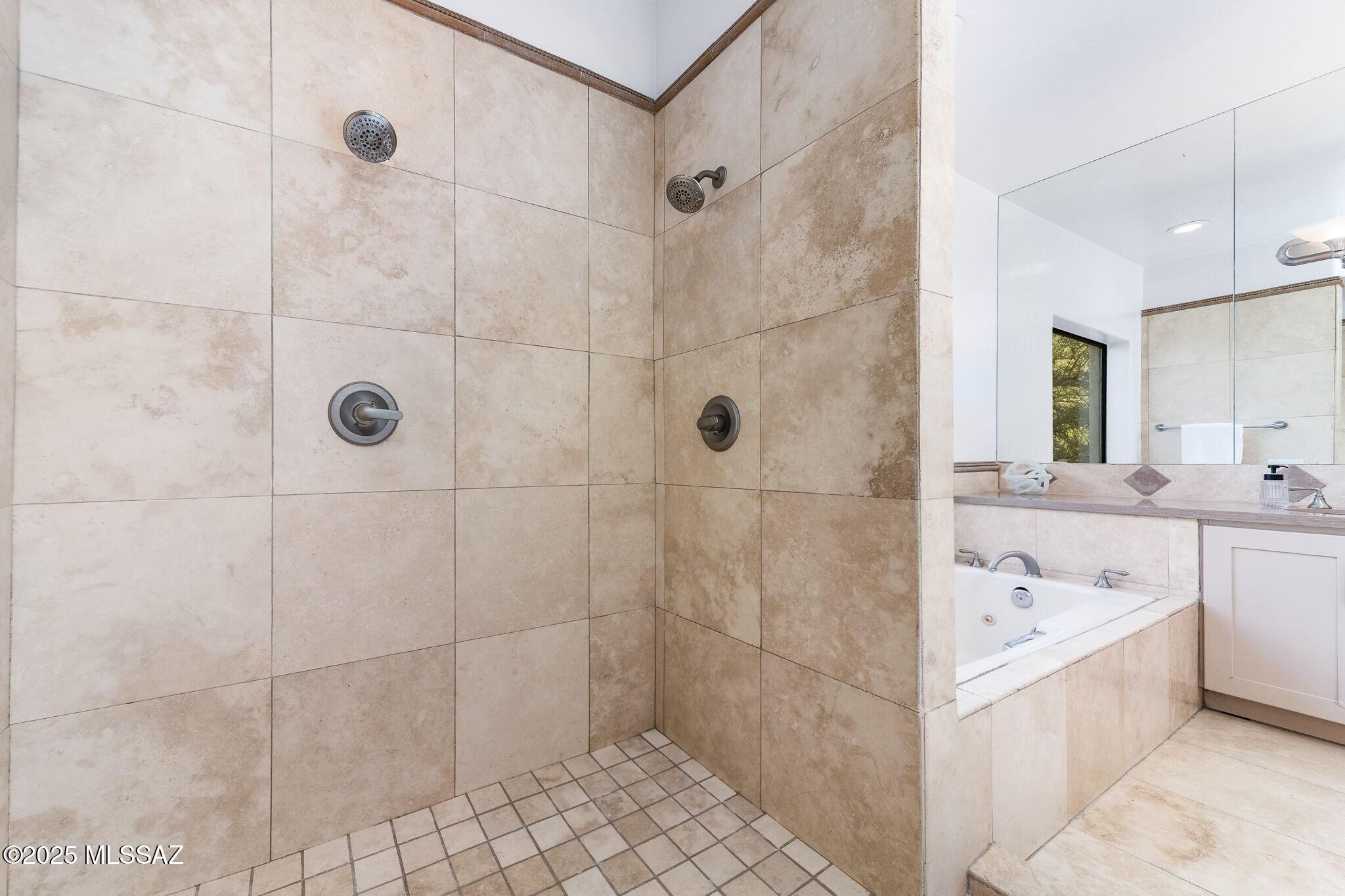 3350 E Cobblestone Place