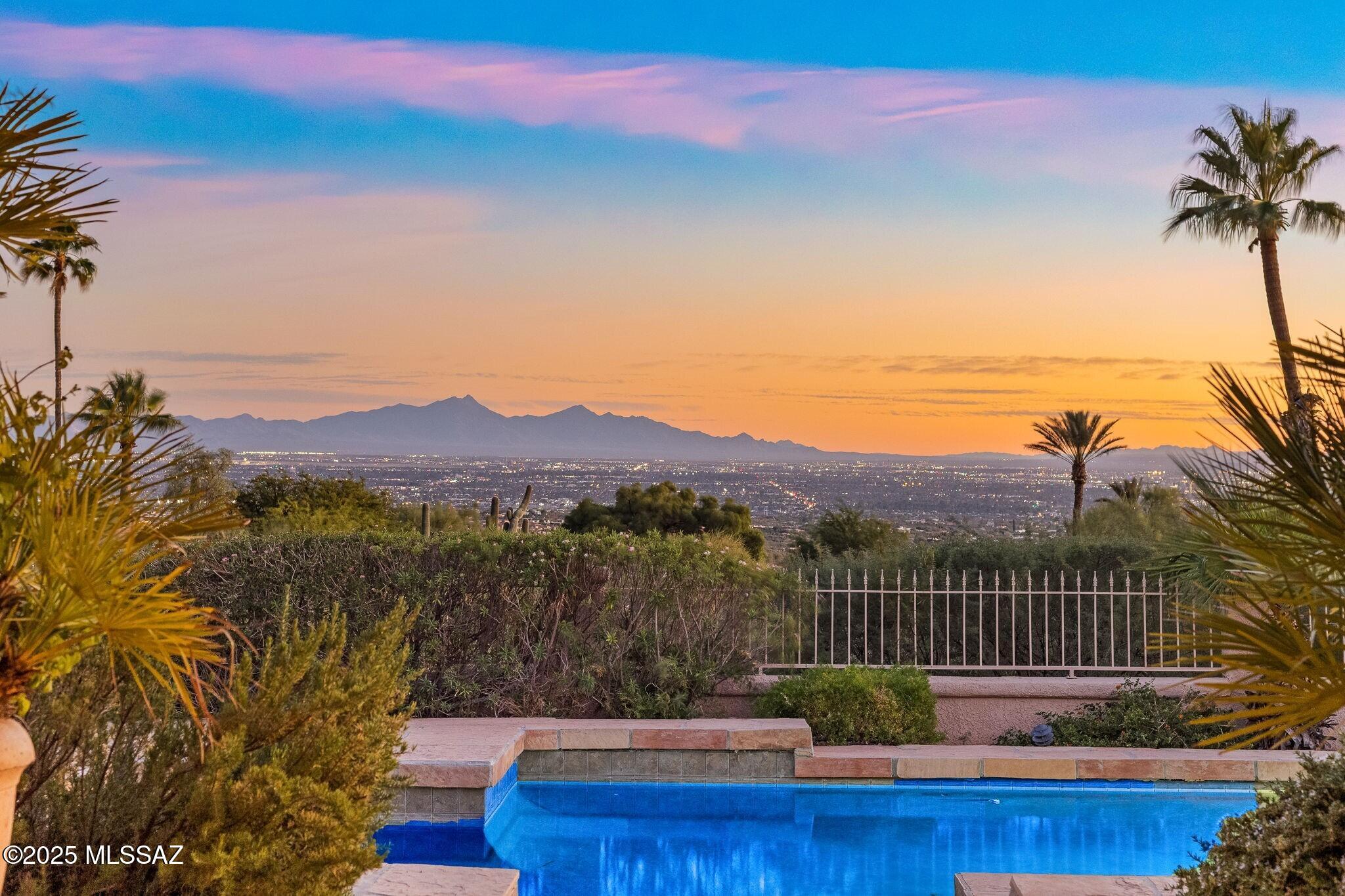 3350 E Cobblestone Place