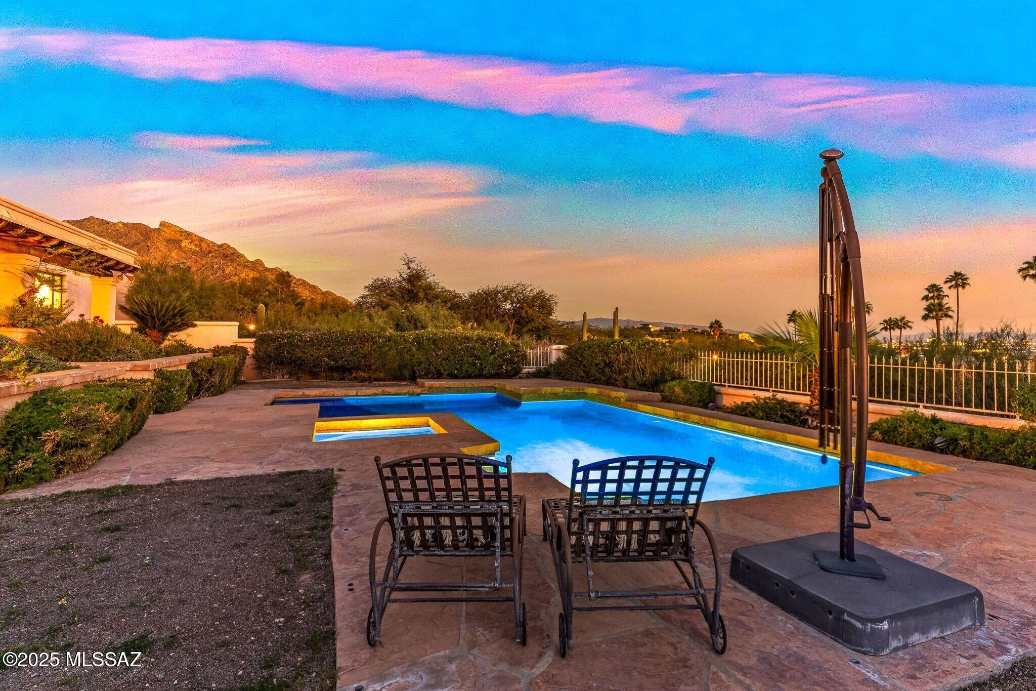 3350 E Cobblestone Place