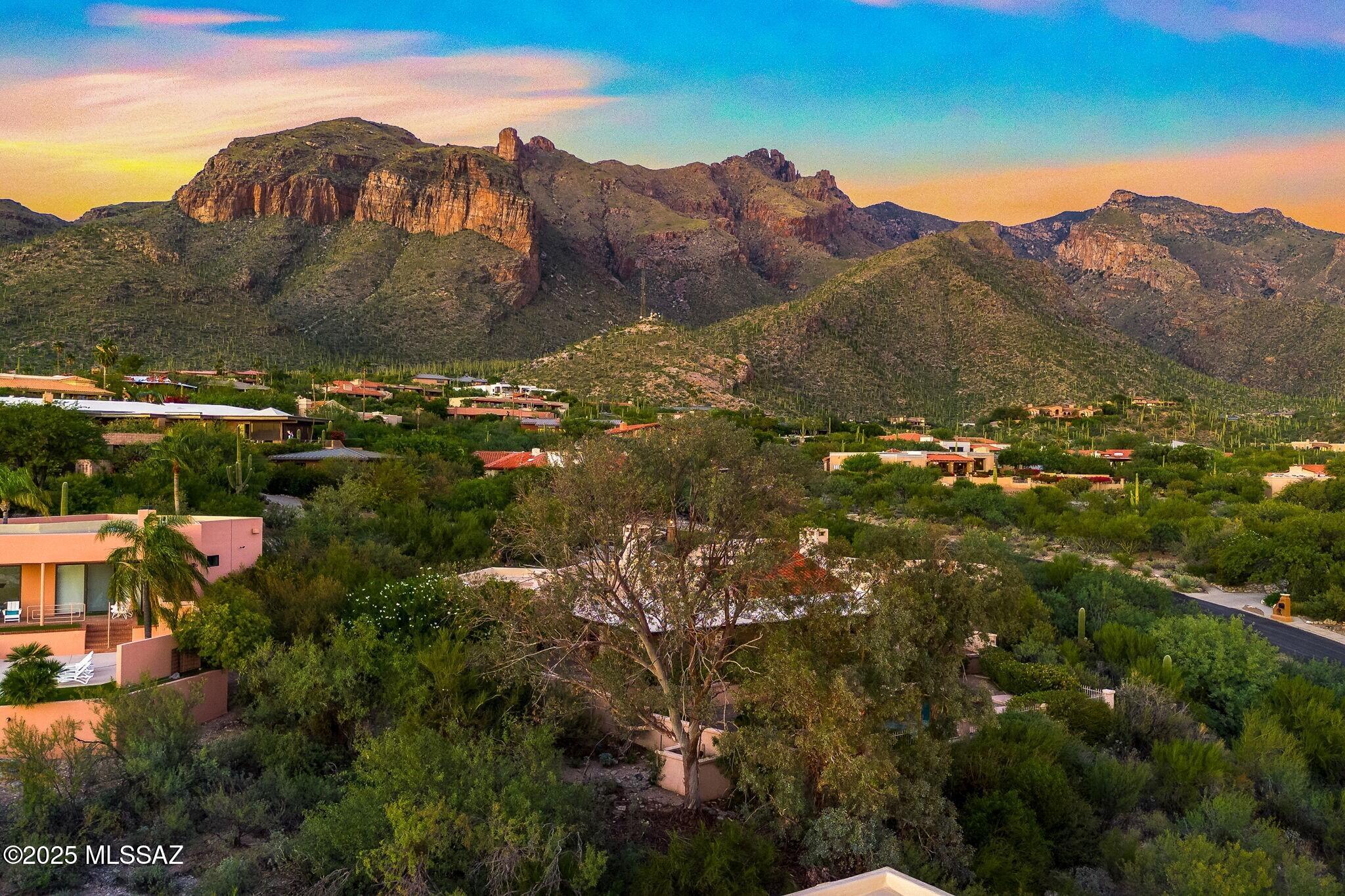 3350 E Cobblestone Place