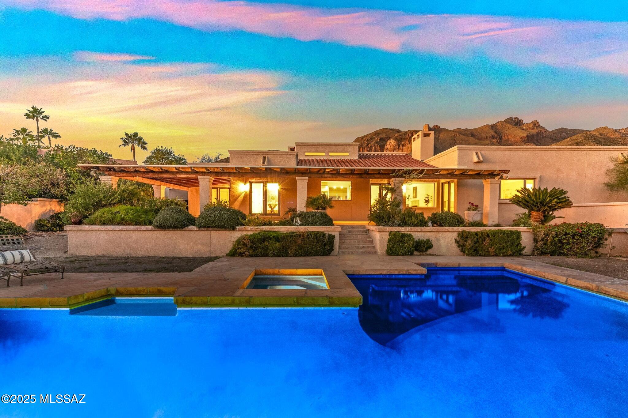 3350 E Cobblestone Place