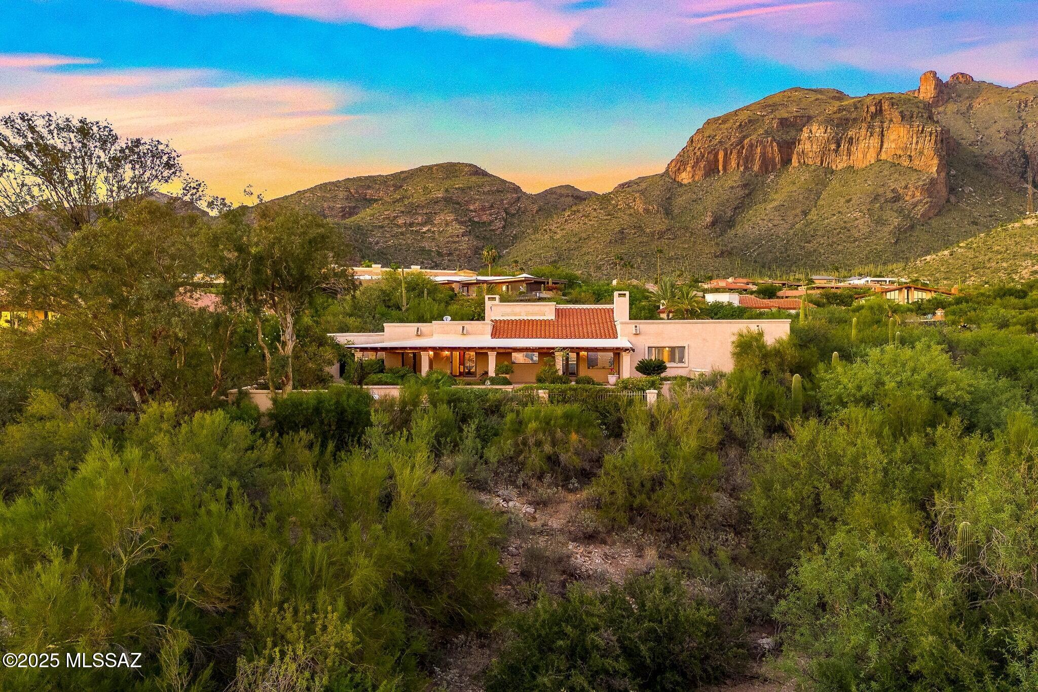 3350 E Cobblestone Place