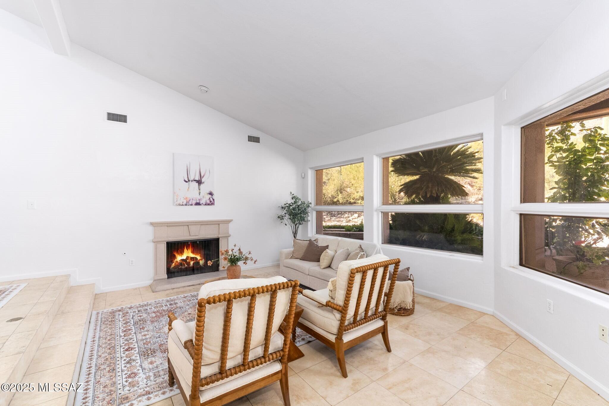 3350 E Cobblestone Place