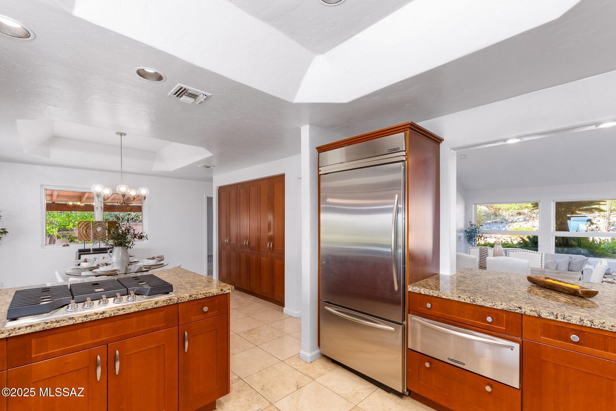 3350 E Cobblestone Place