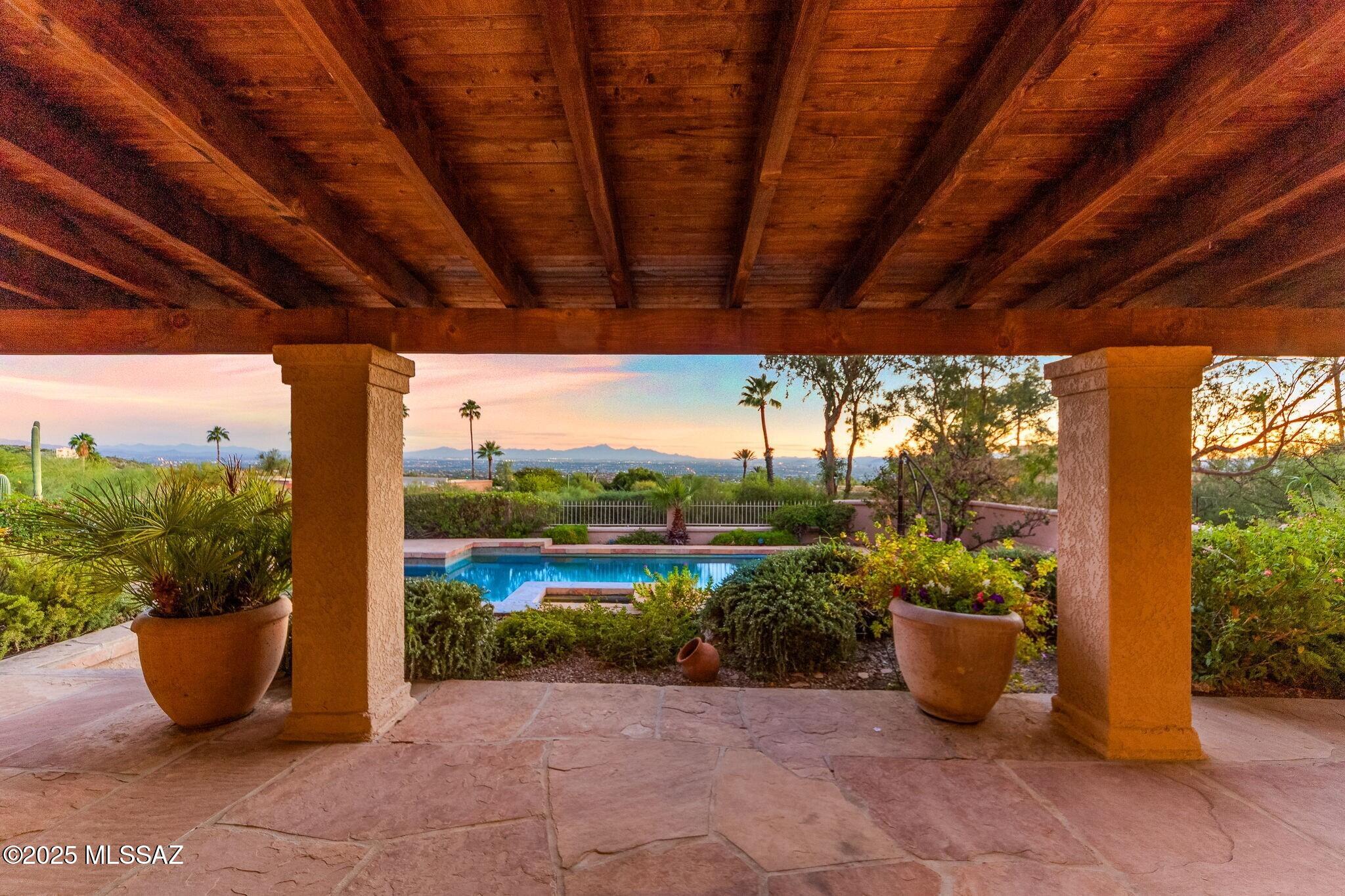 3350 E Cobblestone Place