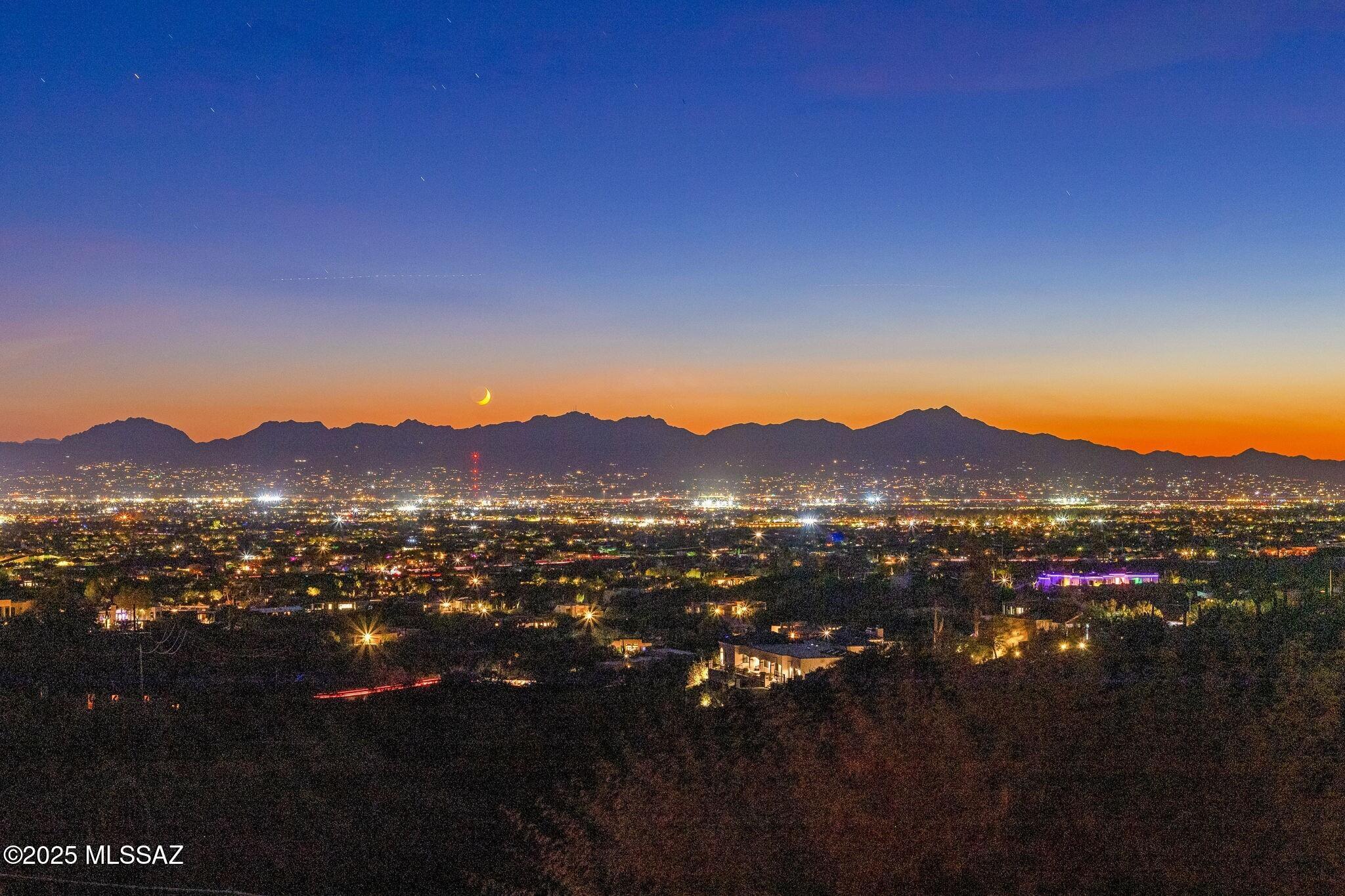 3350 E Cobblestone Place