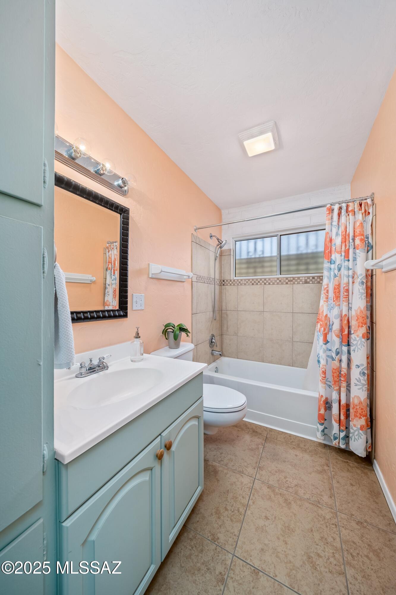 8459 E Desert Steppes Drive