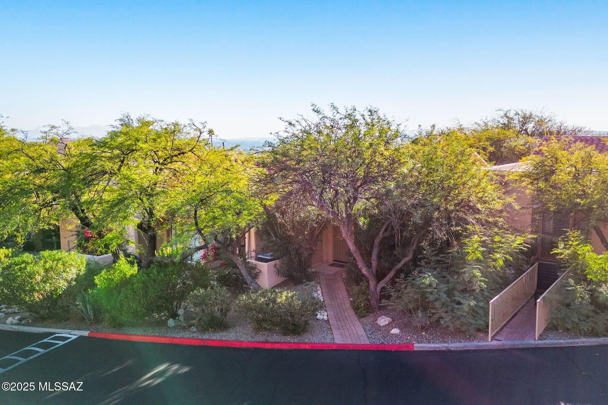 7601 N Calle Sin Envidia 49