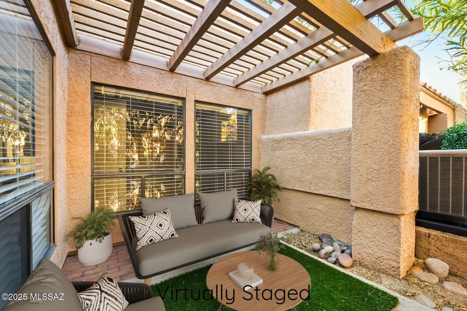 7601 N Calle Sin Envidia 49