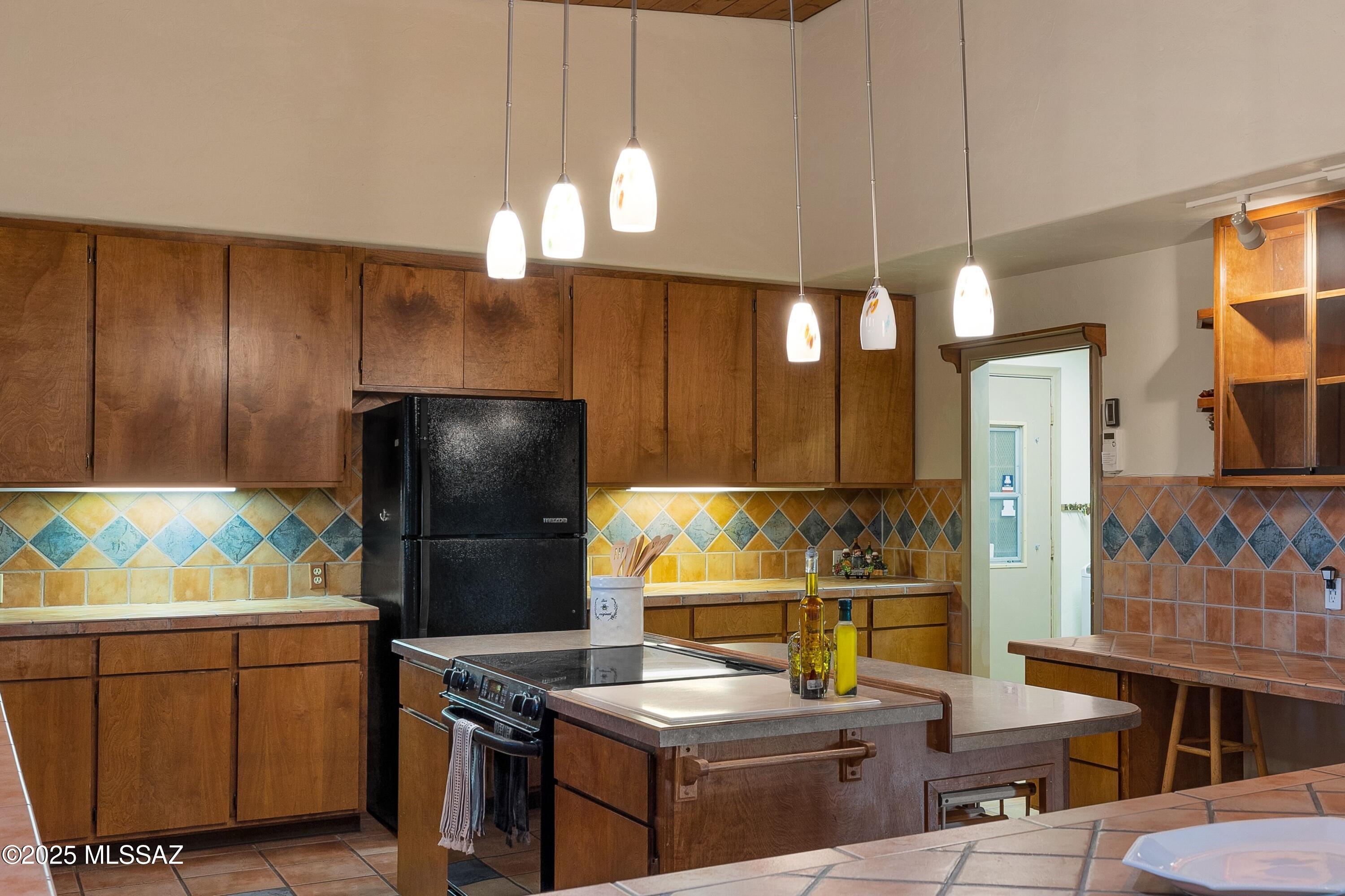 2614 &2616 N Grannen Road