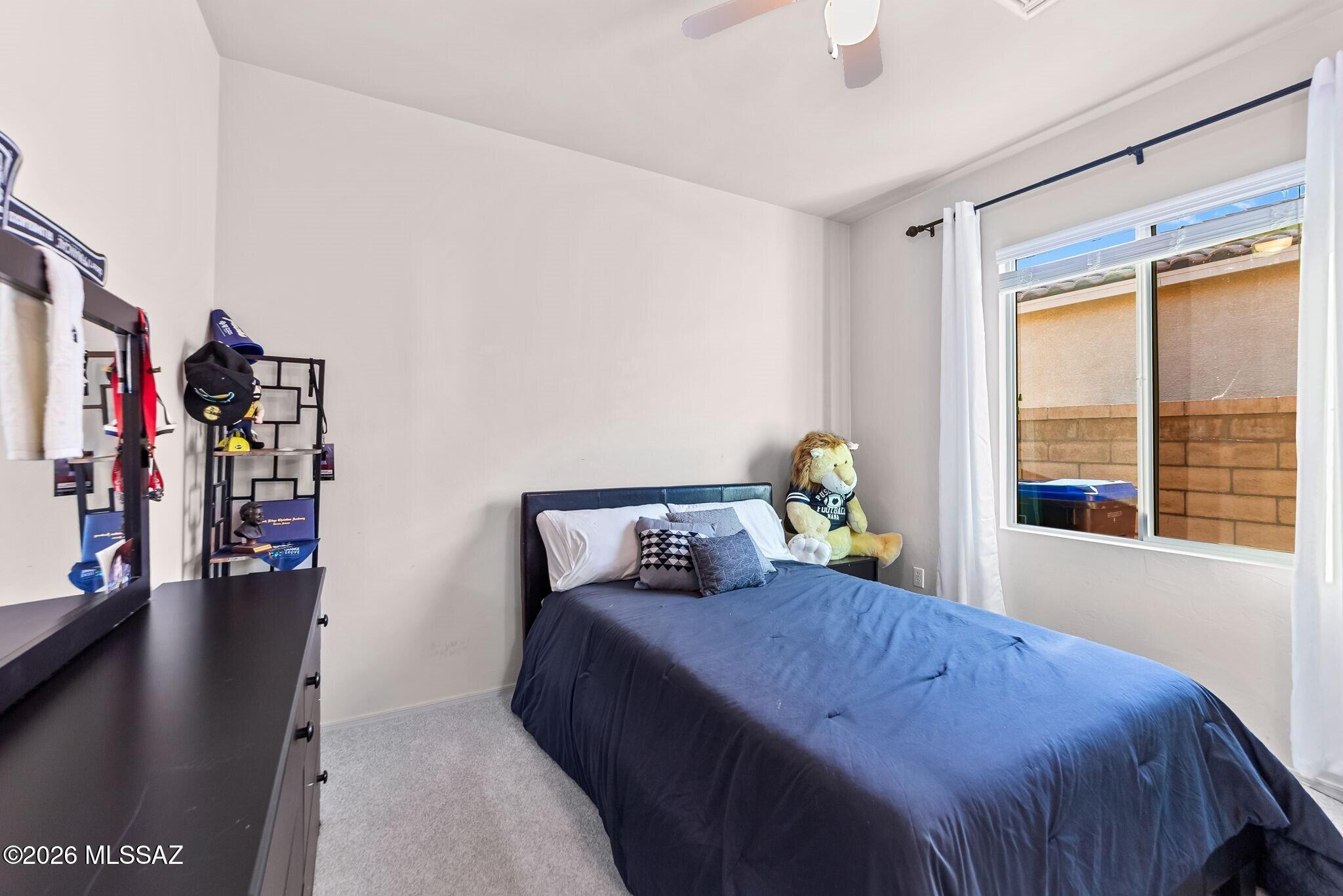 4292 W Thunder Ranch Place