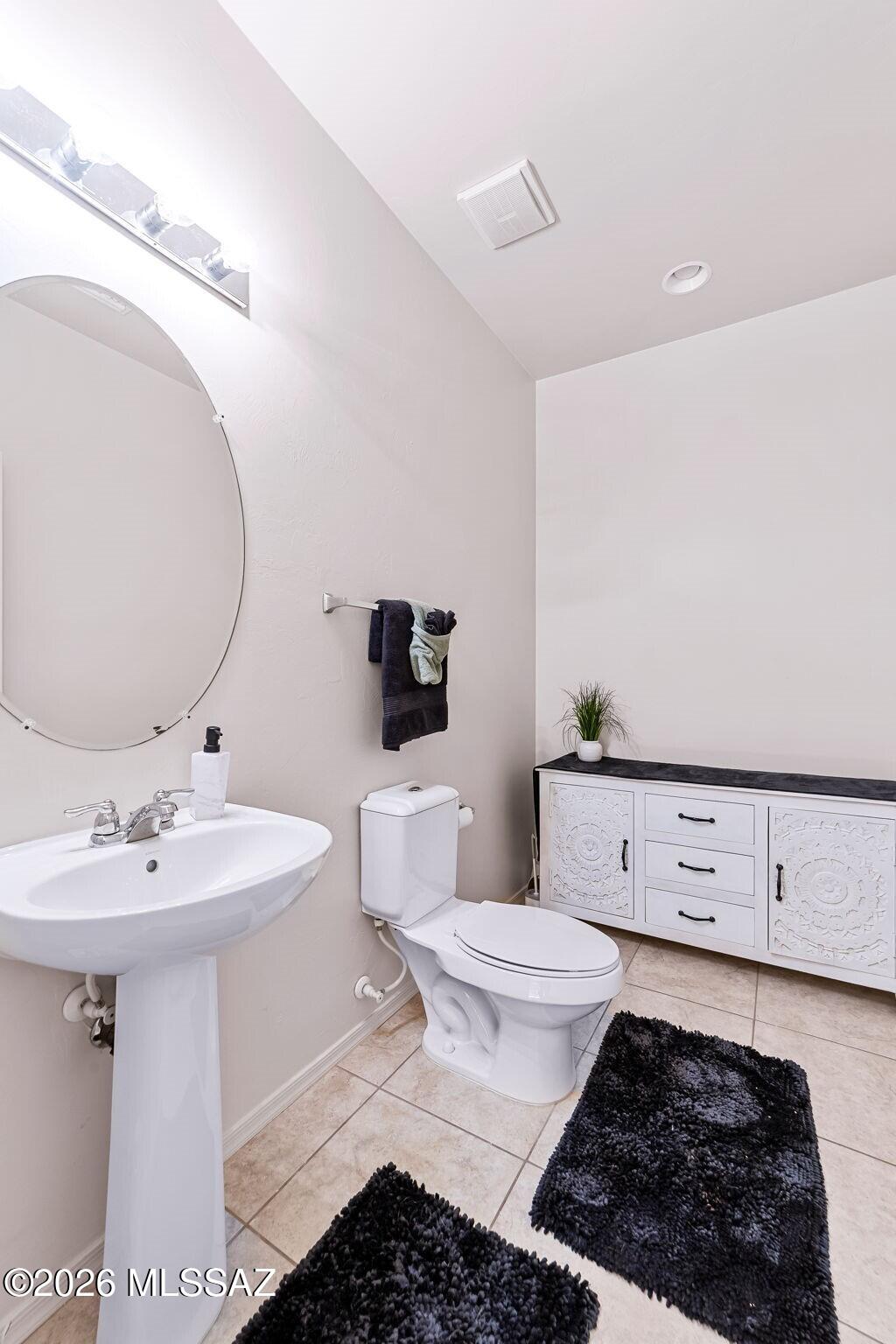 4292 W Thunder Ranch Place