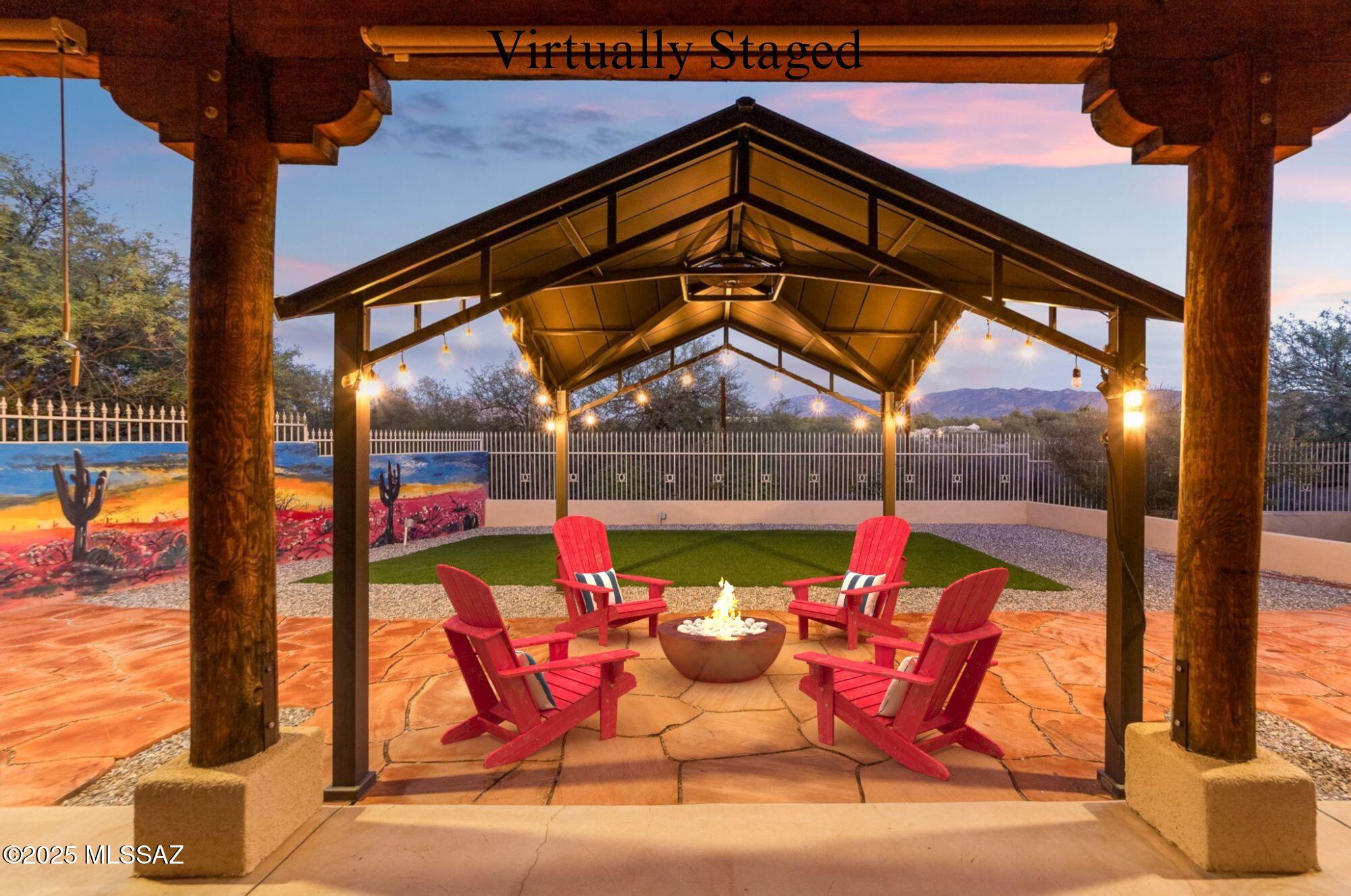 2330 N Bonanza Avenue