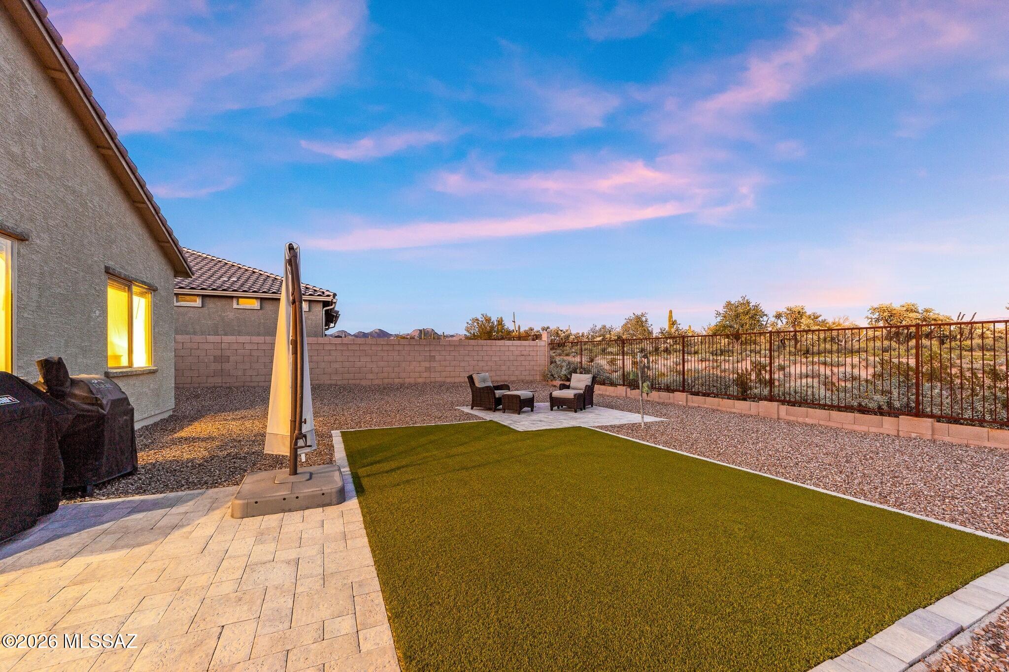 10820 N Iron Peak Drive