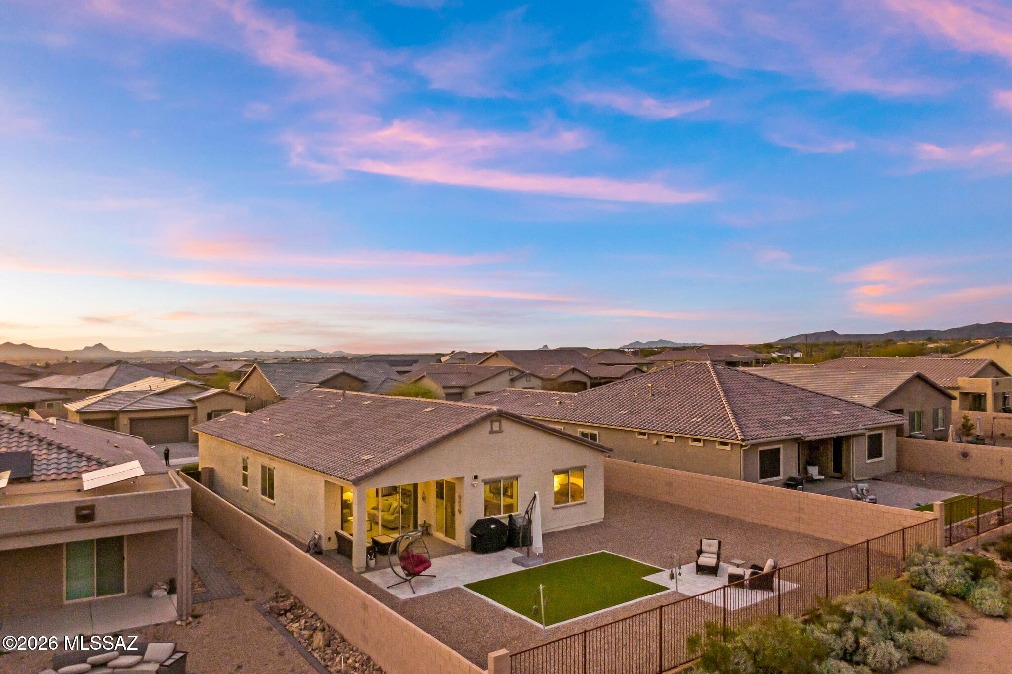 10820 N Iron Peak Drive