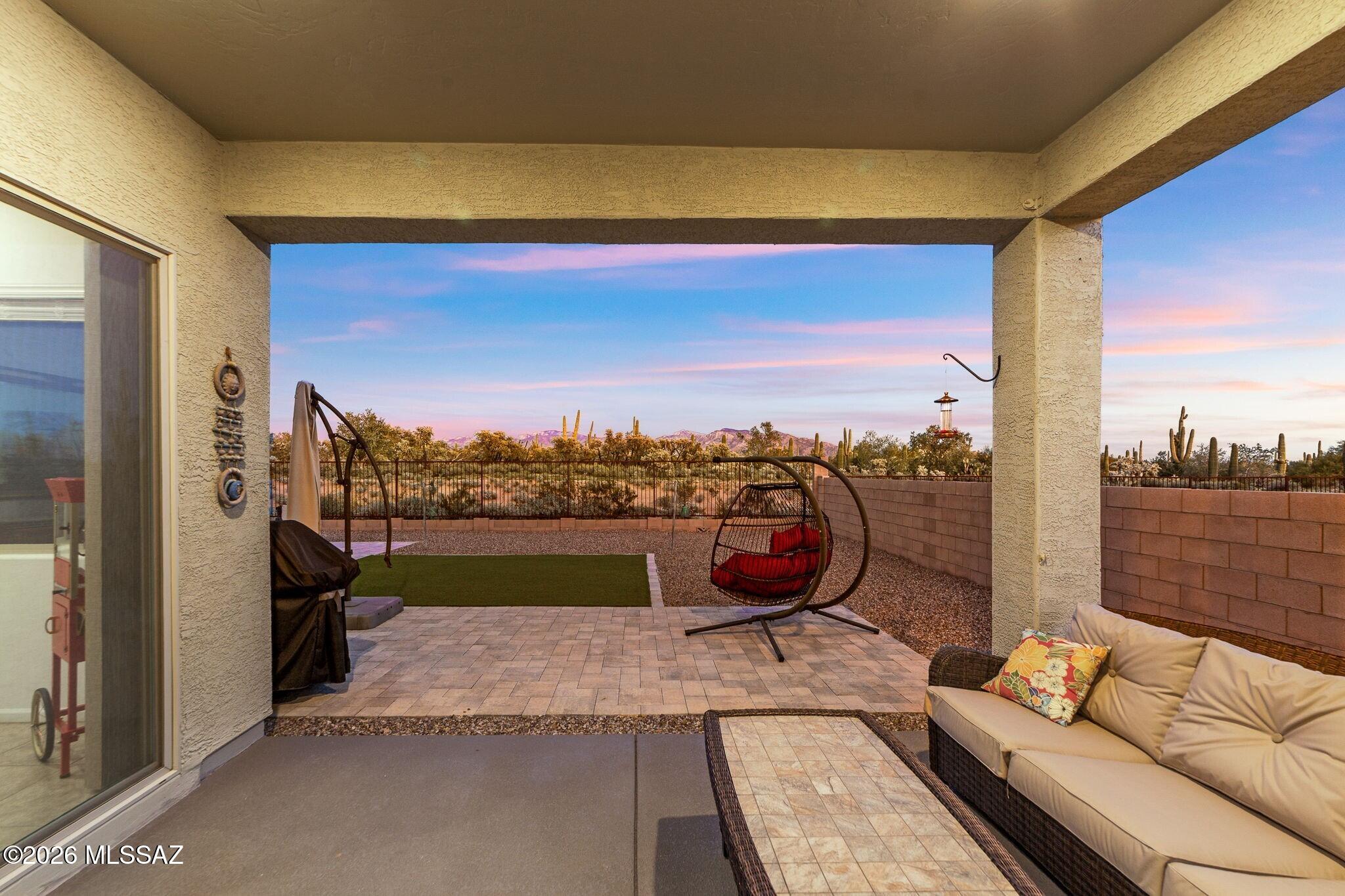 10820 N Iron Peak Drive