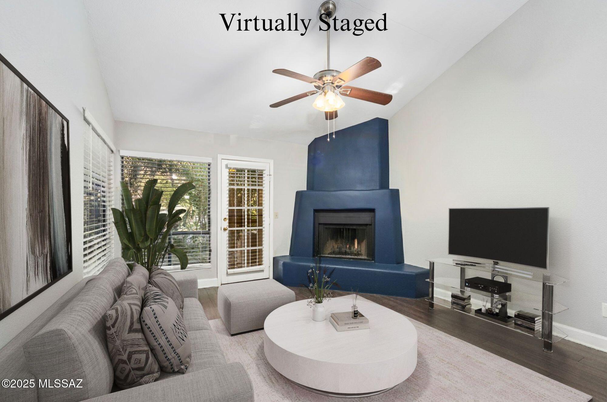 7601 N Calle Sin Envidia 49