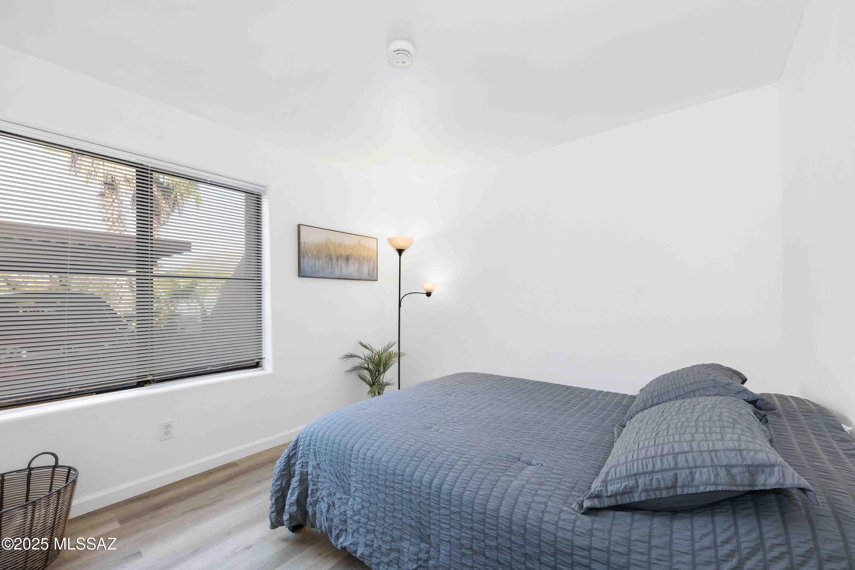 5675 N Camino Esplendora 1103