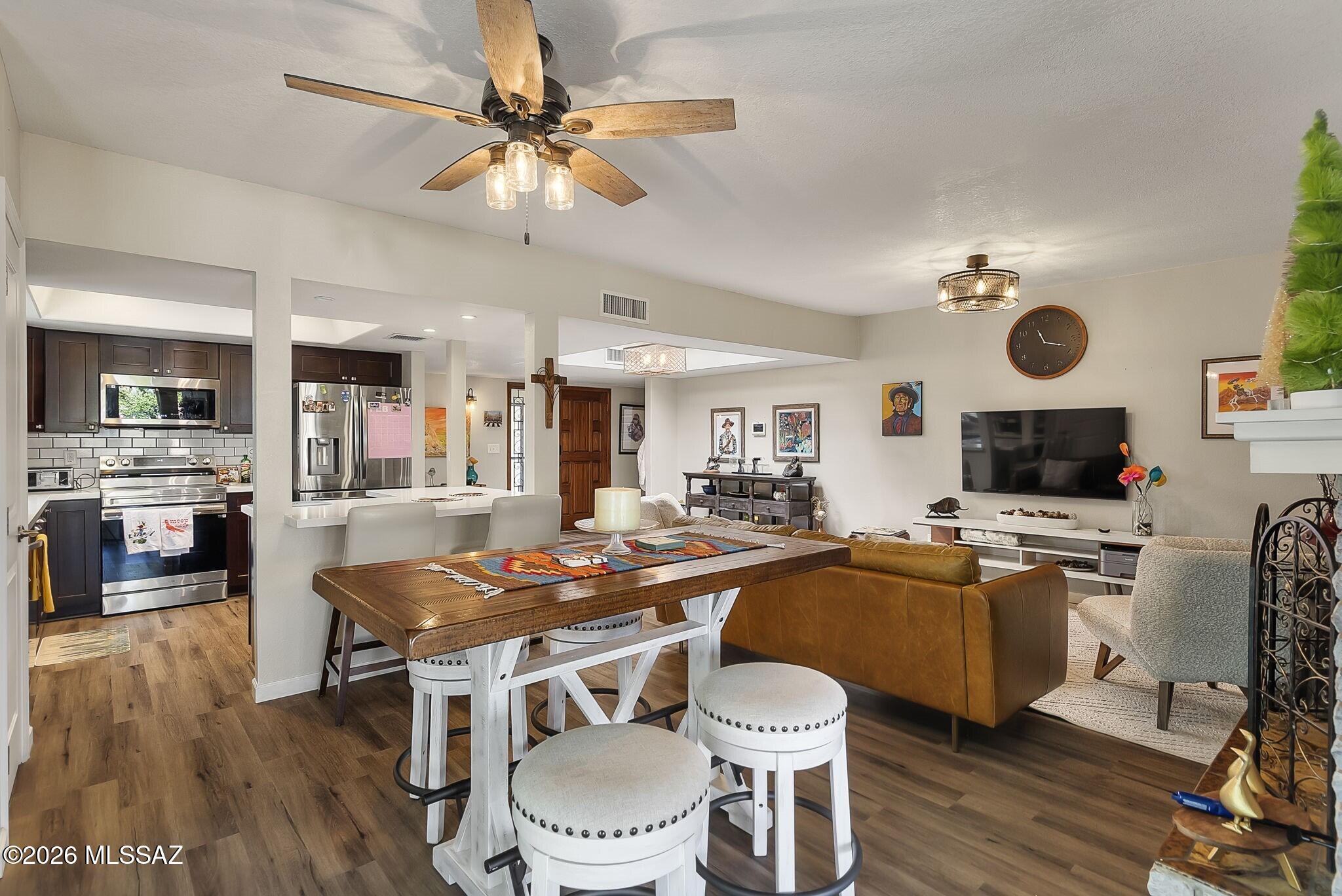 9075 E Palms Park Drive