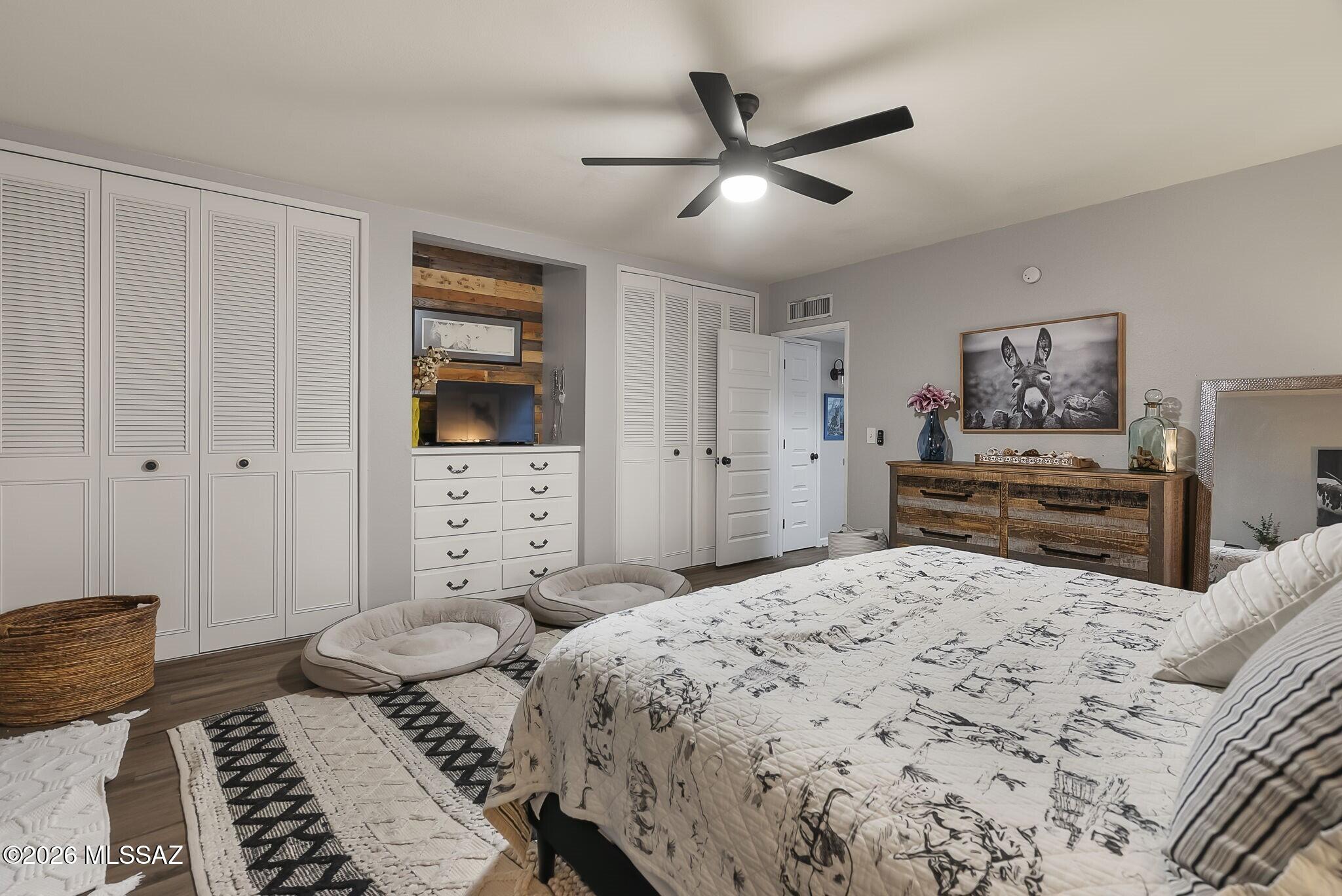 9075 E Palms Park Drive