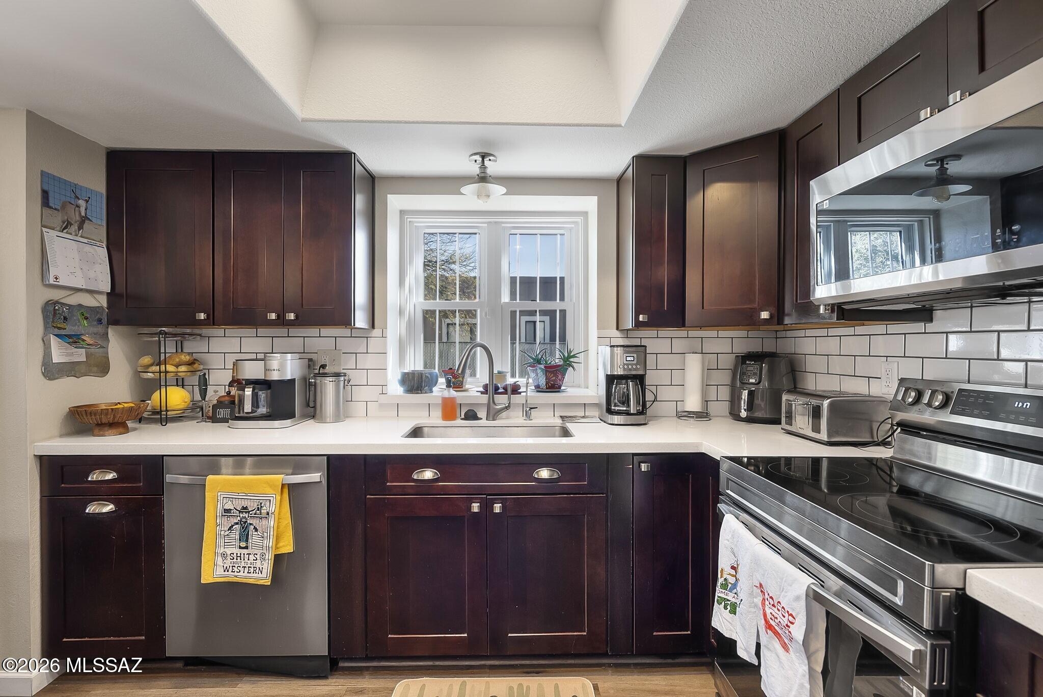 9075 E Palms Park Drive