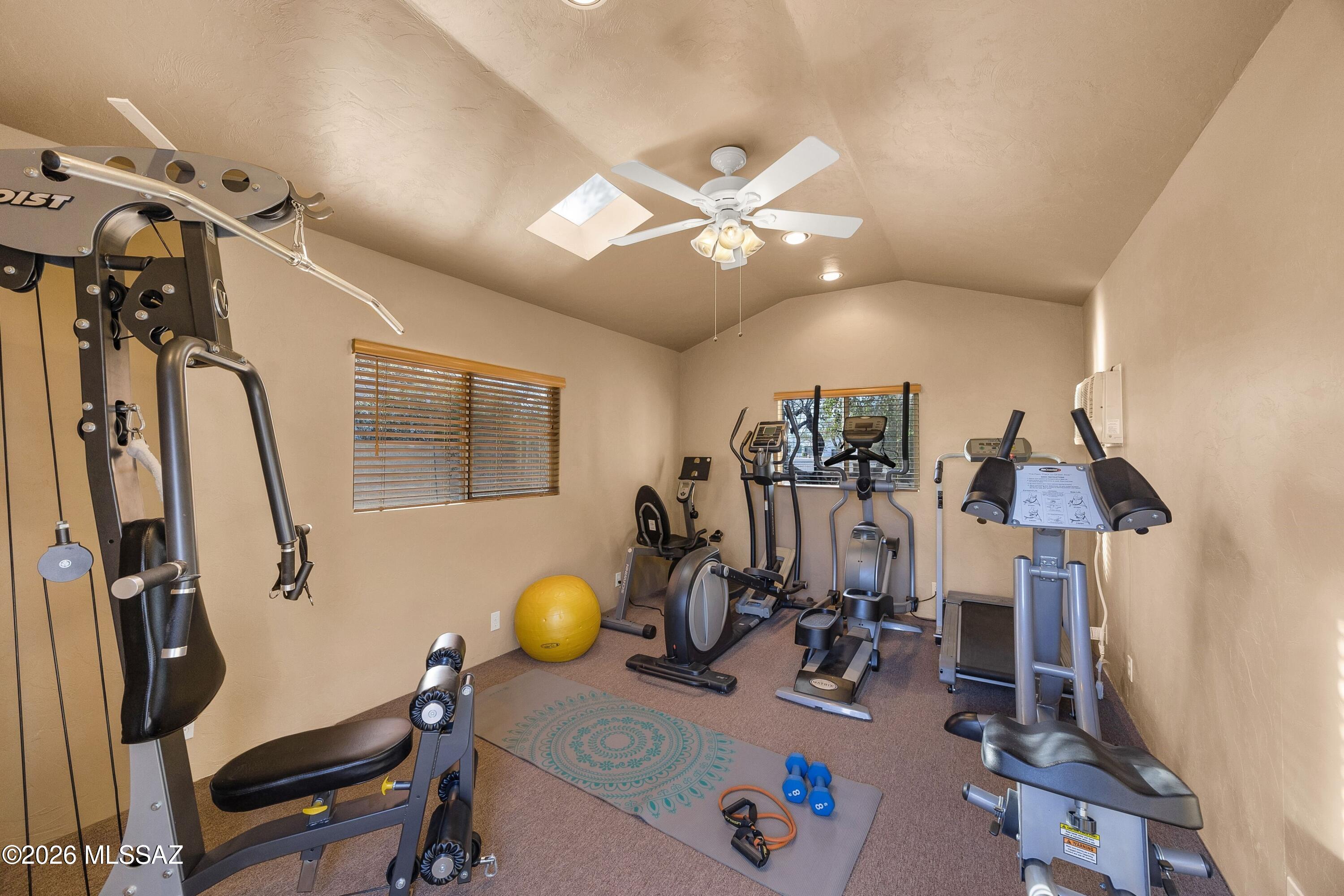 6141 E Calle Alta Vista