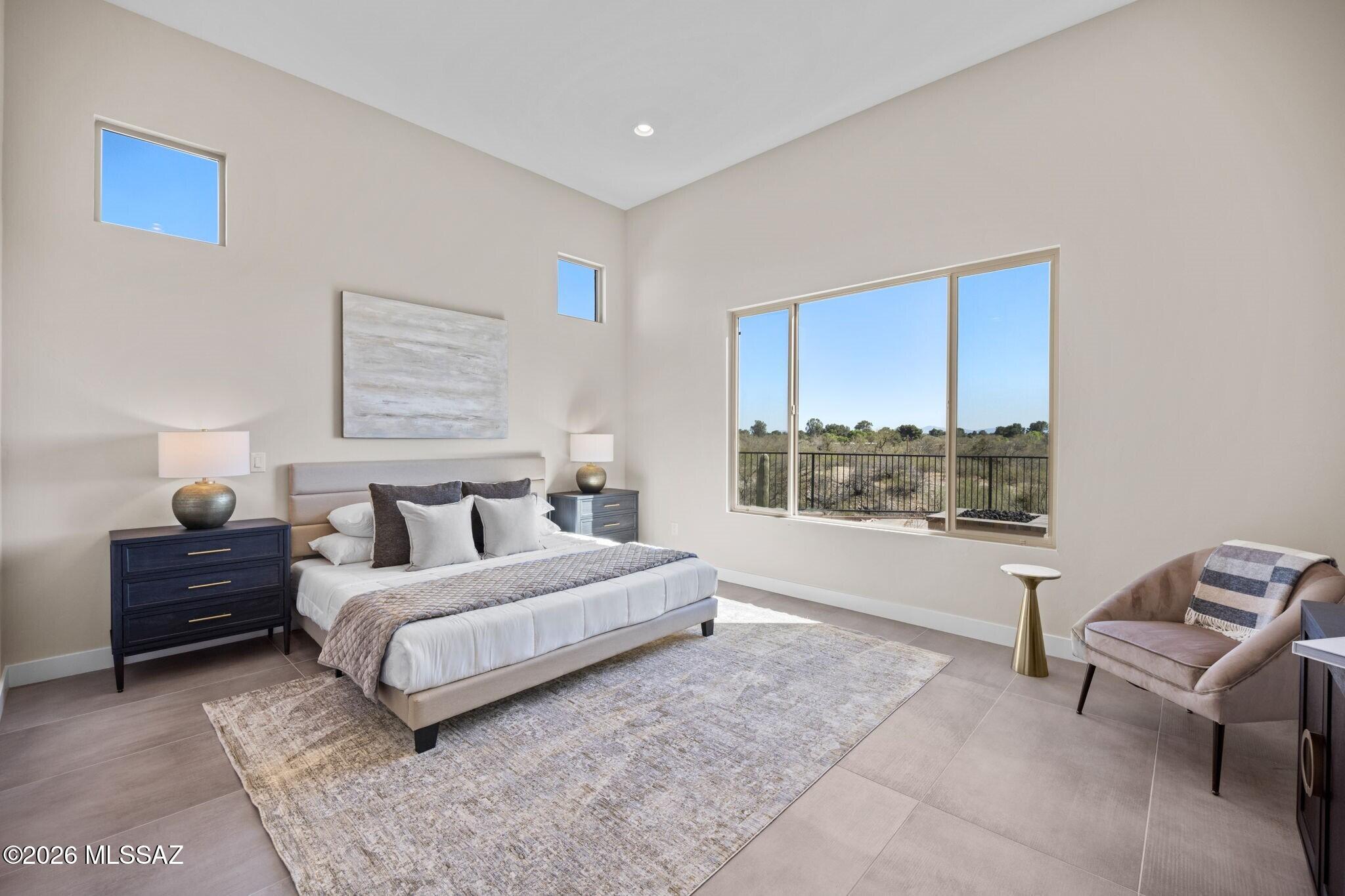 3560 N San Sebastián Drive 12