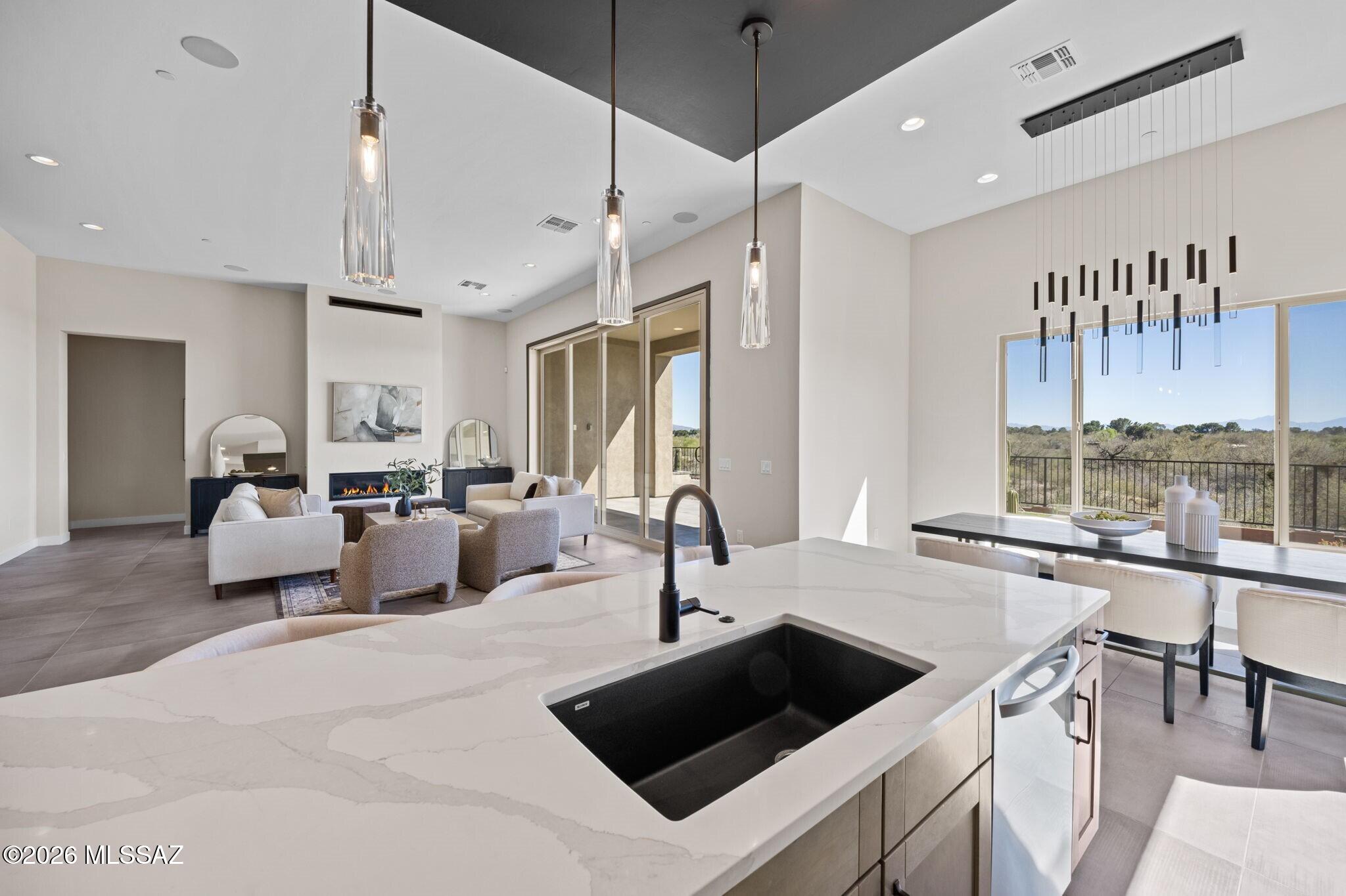 3560 N San Sebastián Drive 12