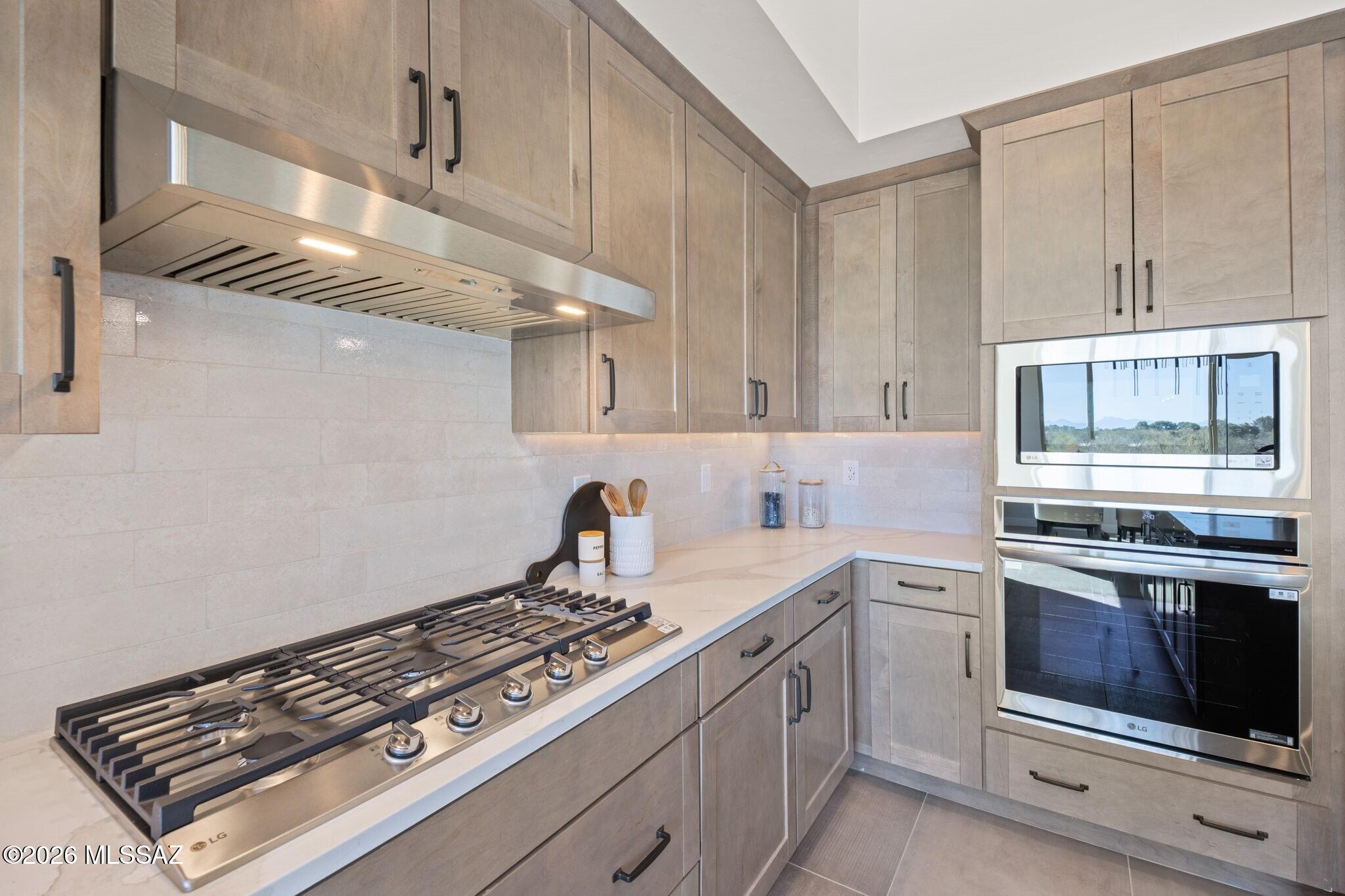 3560 N San Sebastián Drive 12