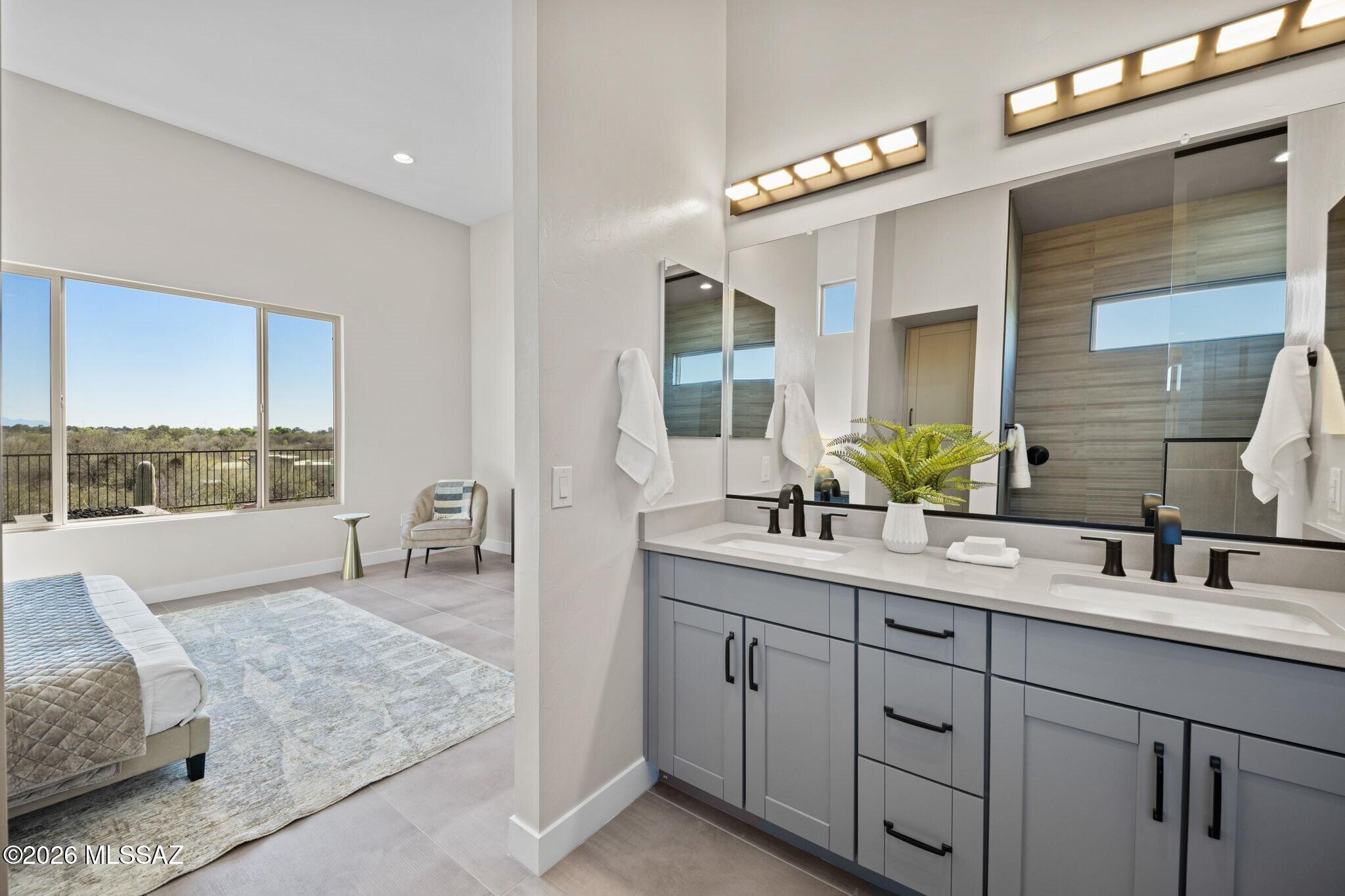 3560 N San Sebastián Drive 12