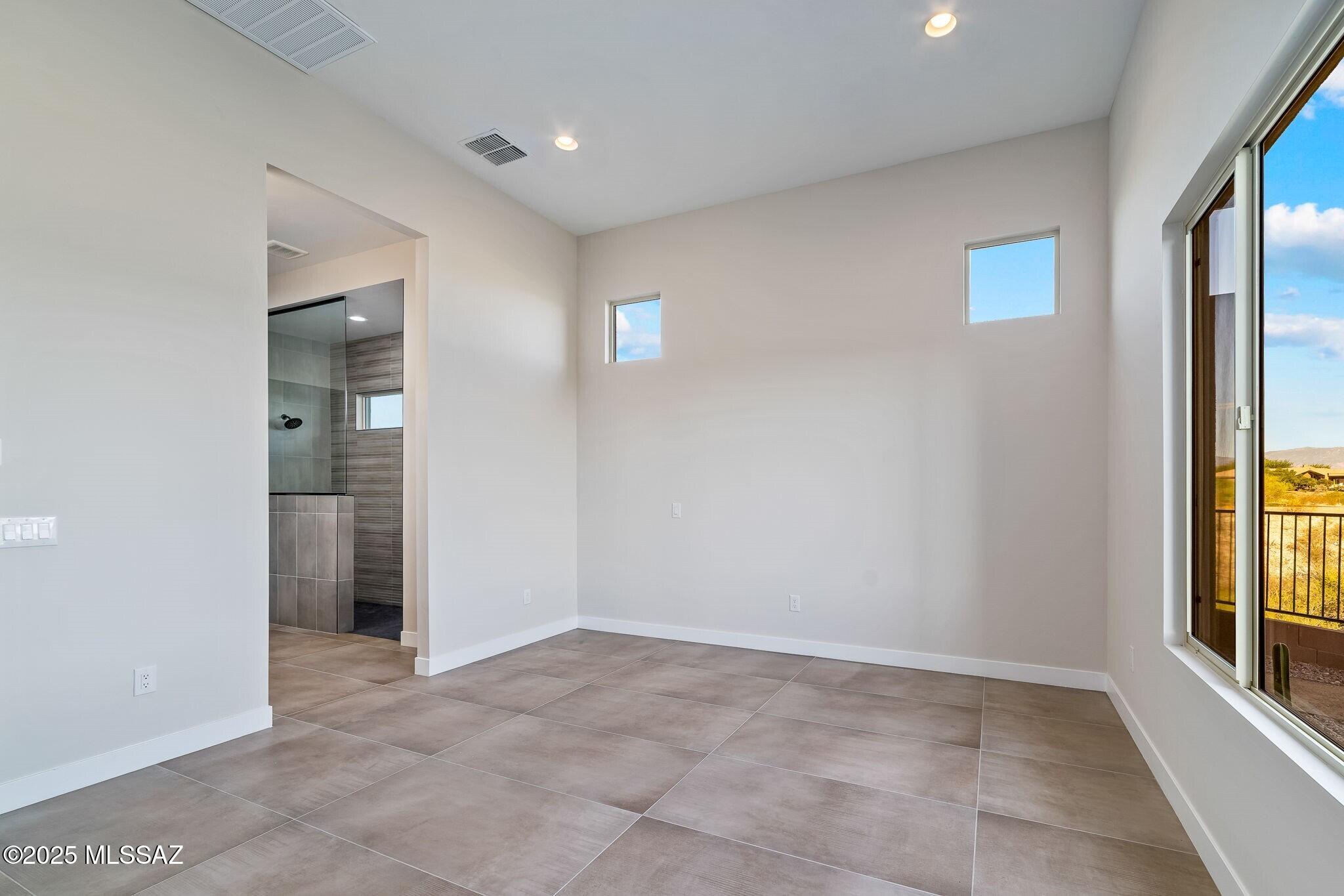 3560 N San Sebastián Drive 12