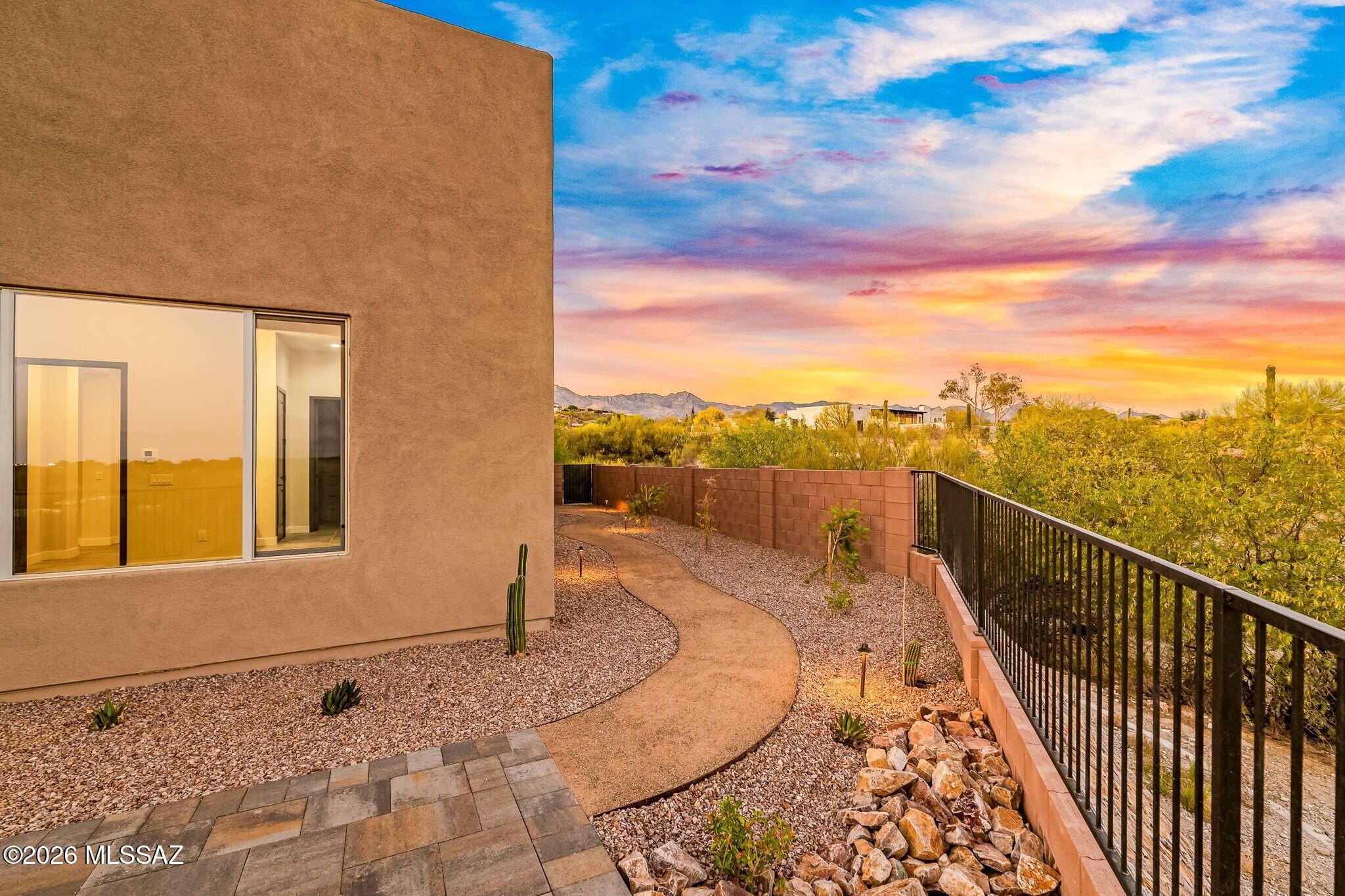 3560 N San Sebastián Drive 12