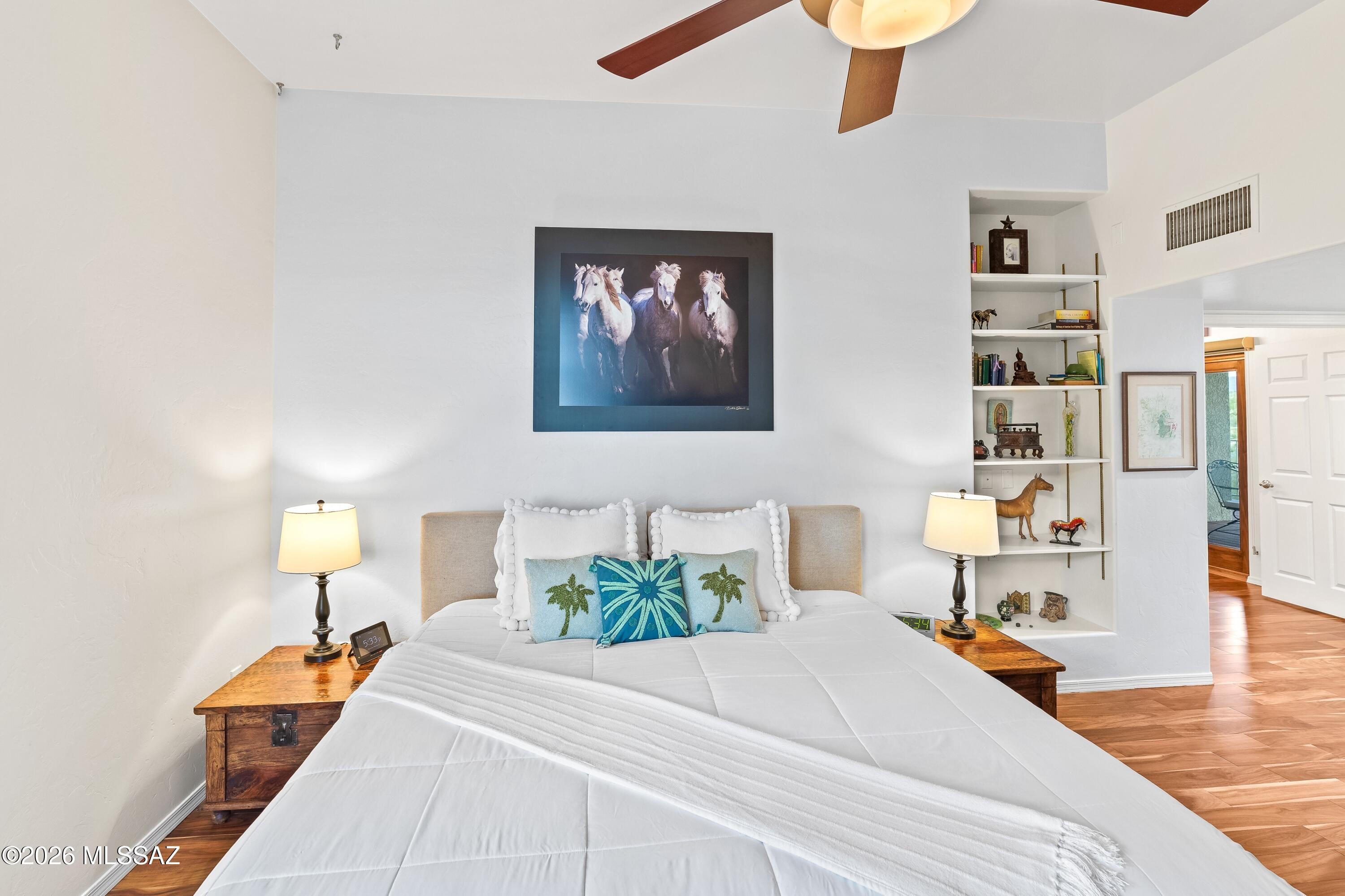 4436 E River Oak Trail