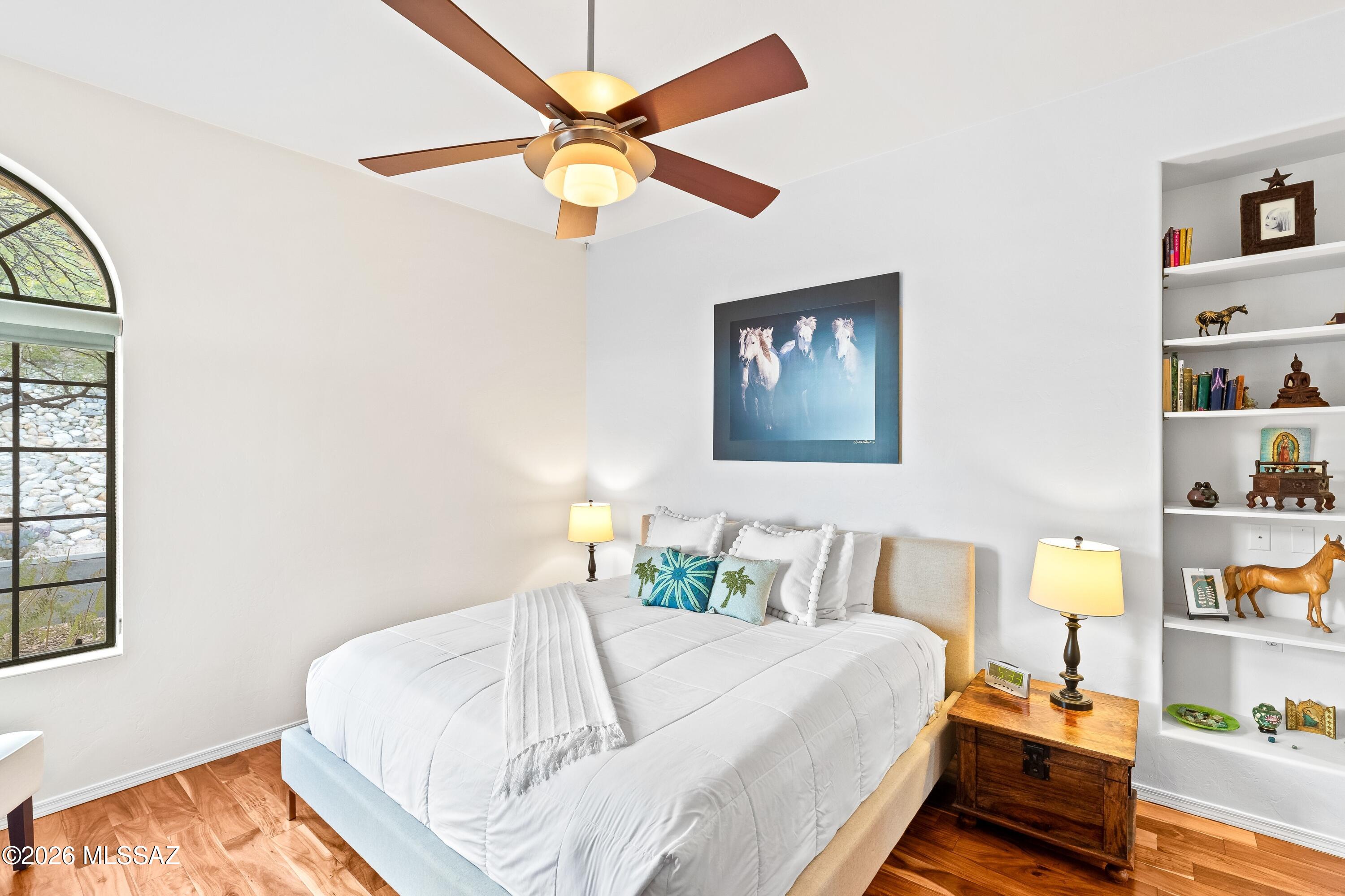 4436 E River Oak Trail