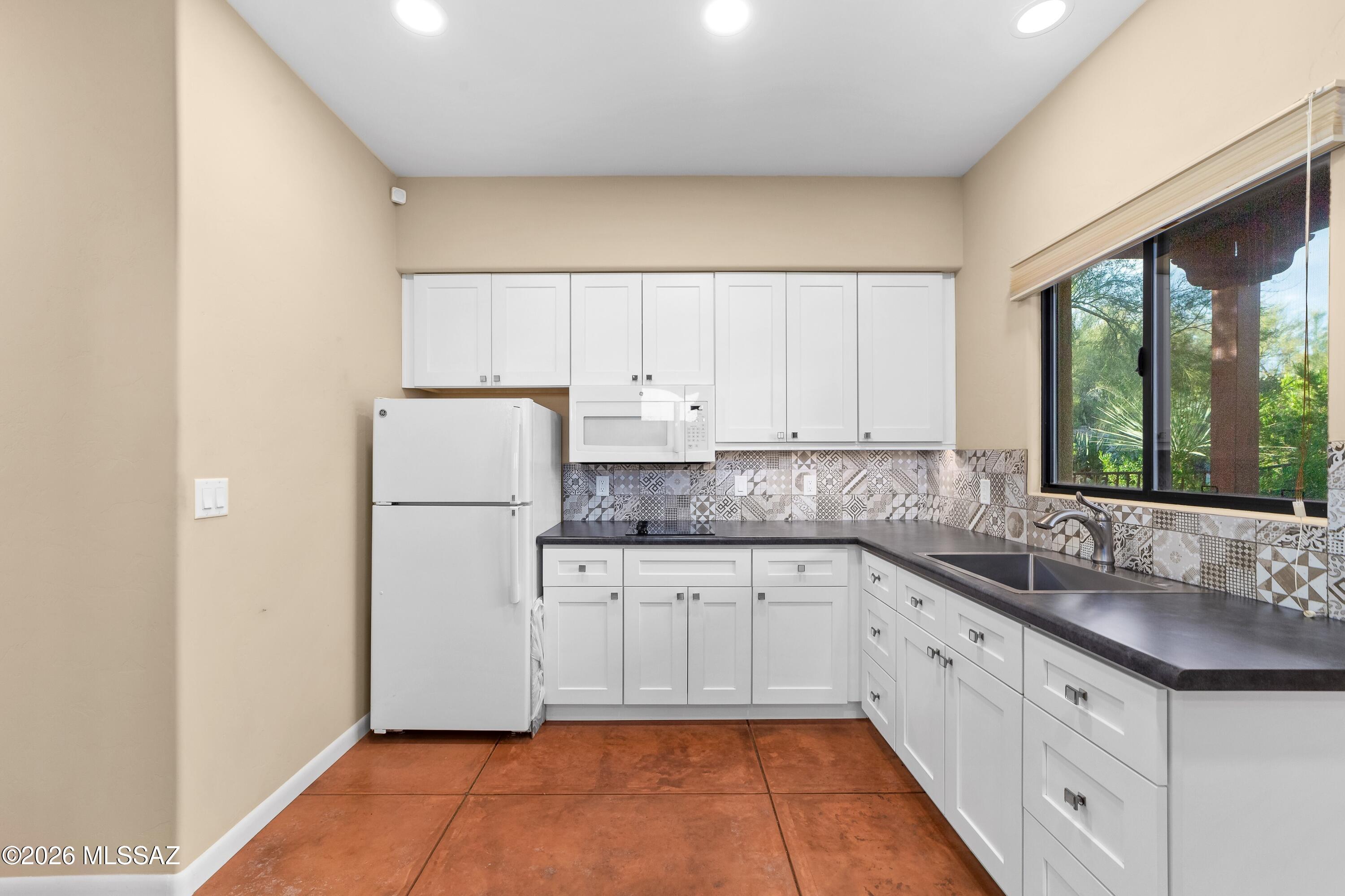 5200 N Calle La Cima