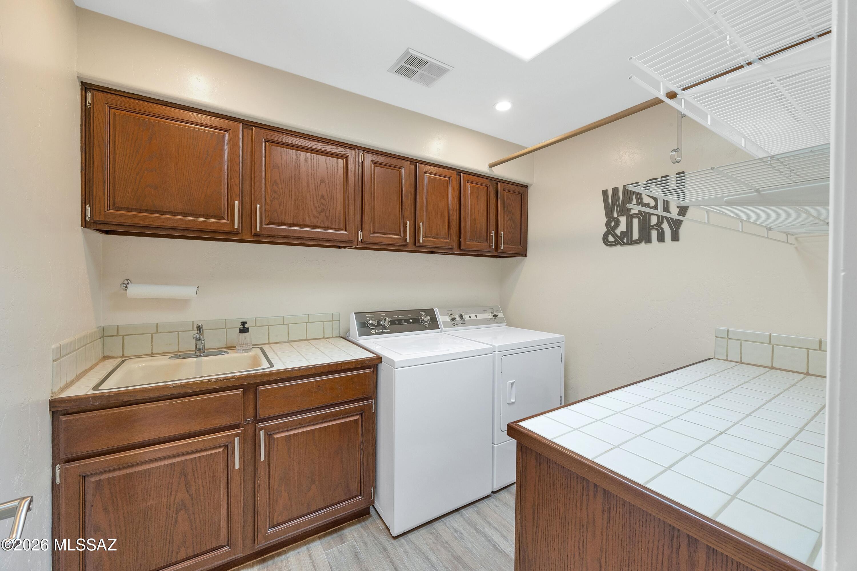 5716 N Camino Arturo